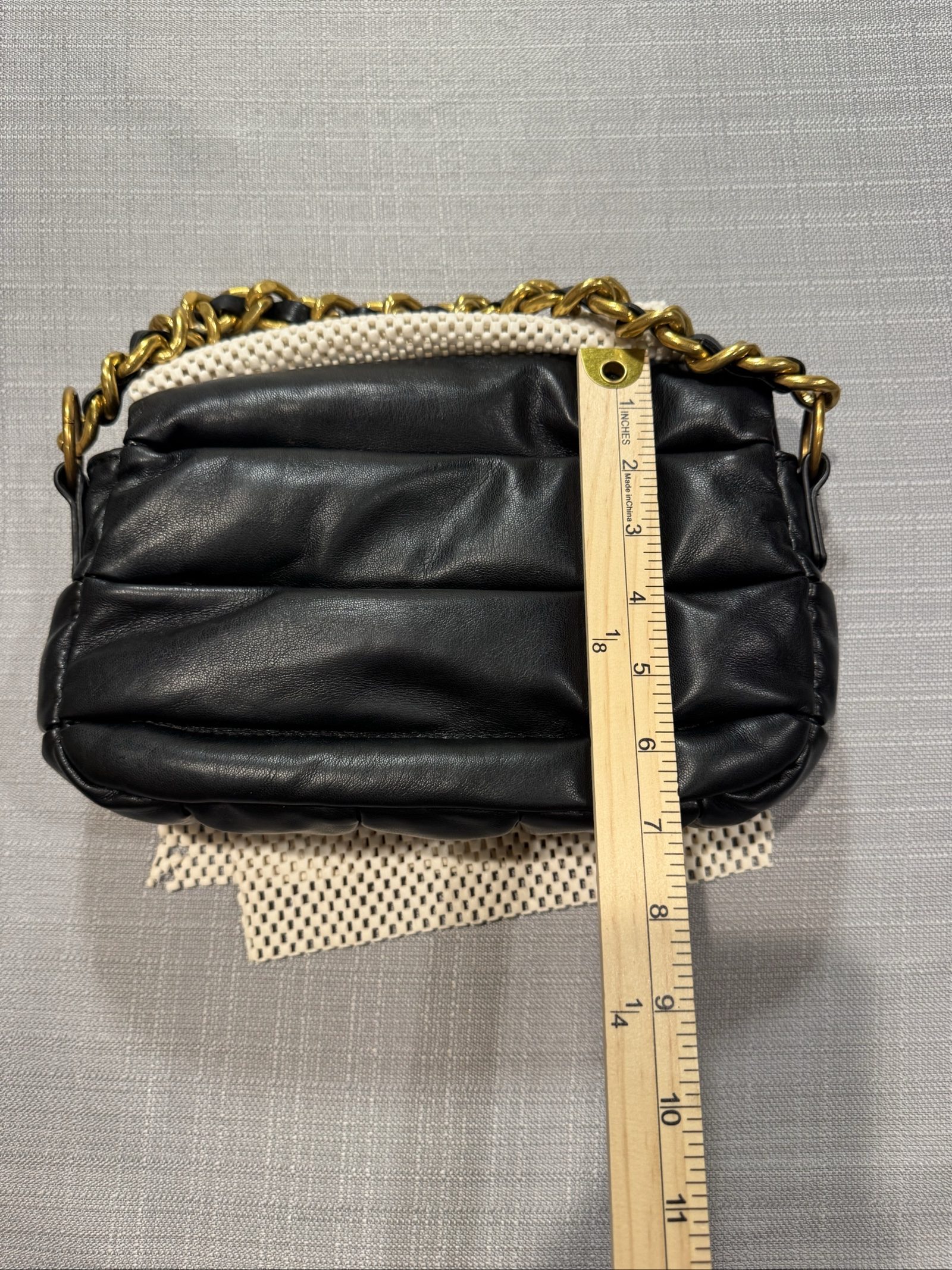 Steve Madden Women’s Shoulder Bag – Black – Gold Chain Strap image 9