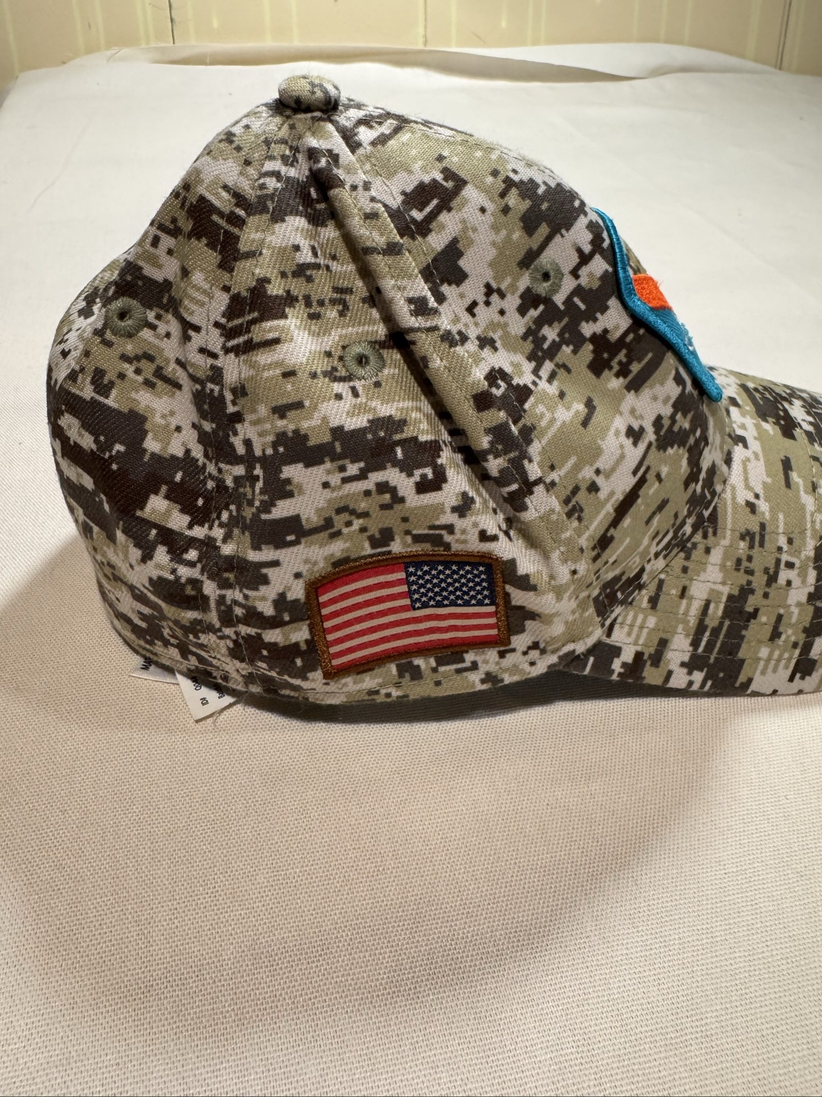 New Era Unisex Camo NFL Miami Dolphins Cap Small/Medium image 3