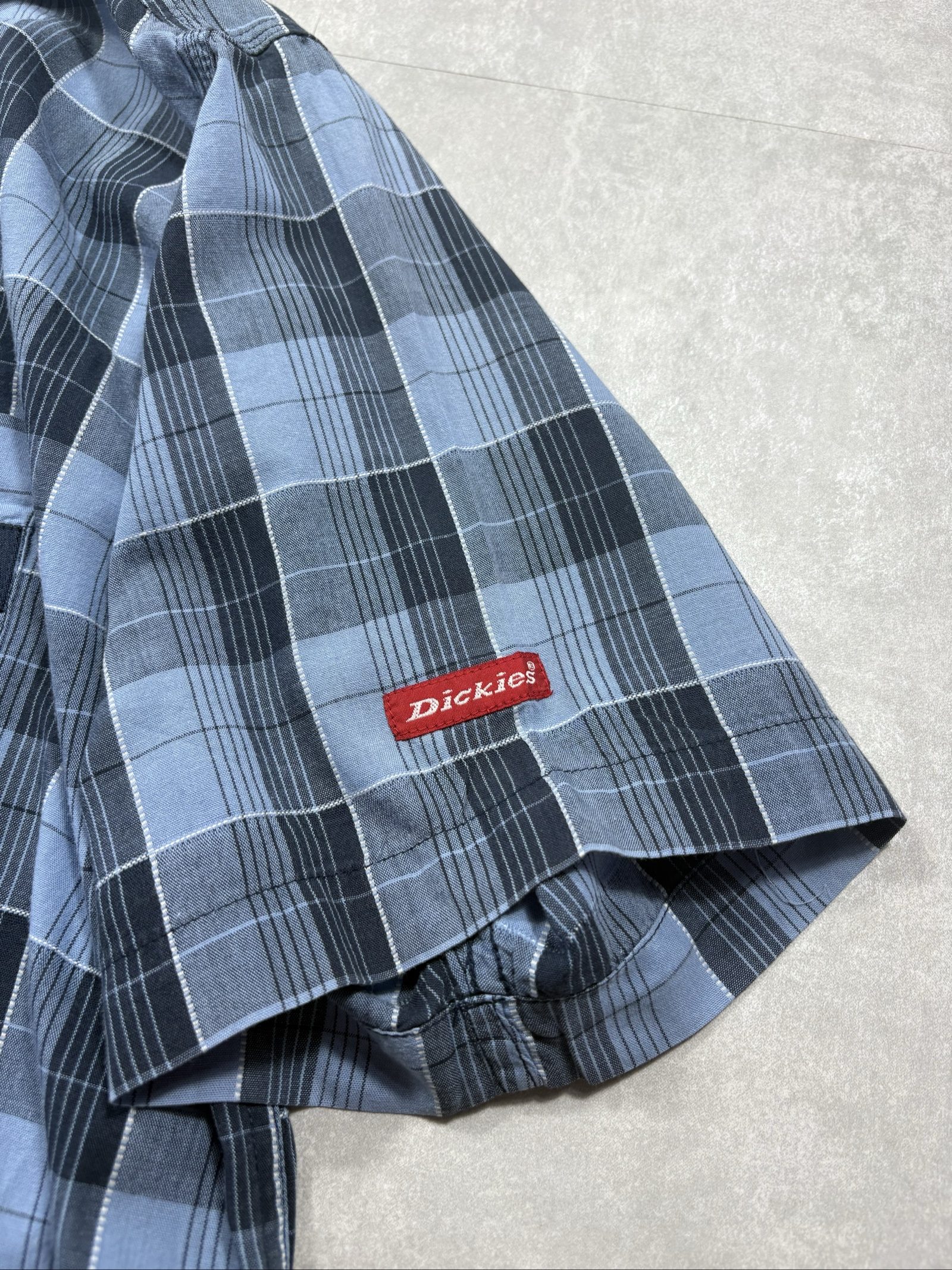 Dickies Men Blue & Black Checkered Short Sleeve Shirt Large image 4
