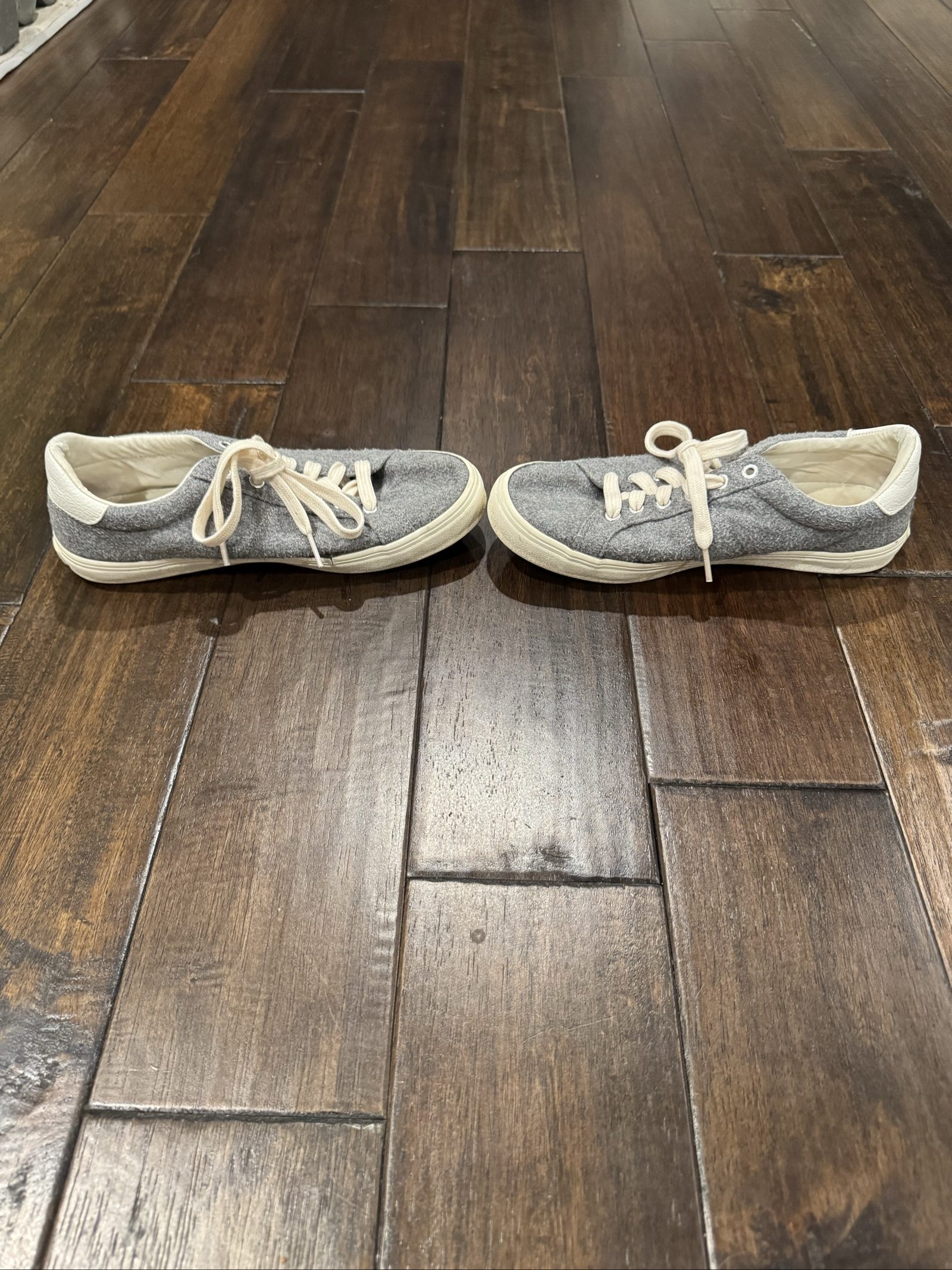 Women's Old Navy Casual Sneakers – Gray Cream - Size 6 image 8
