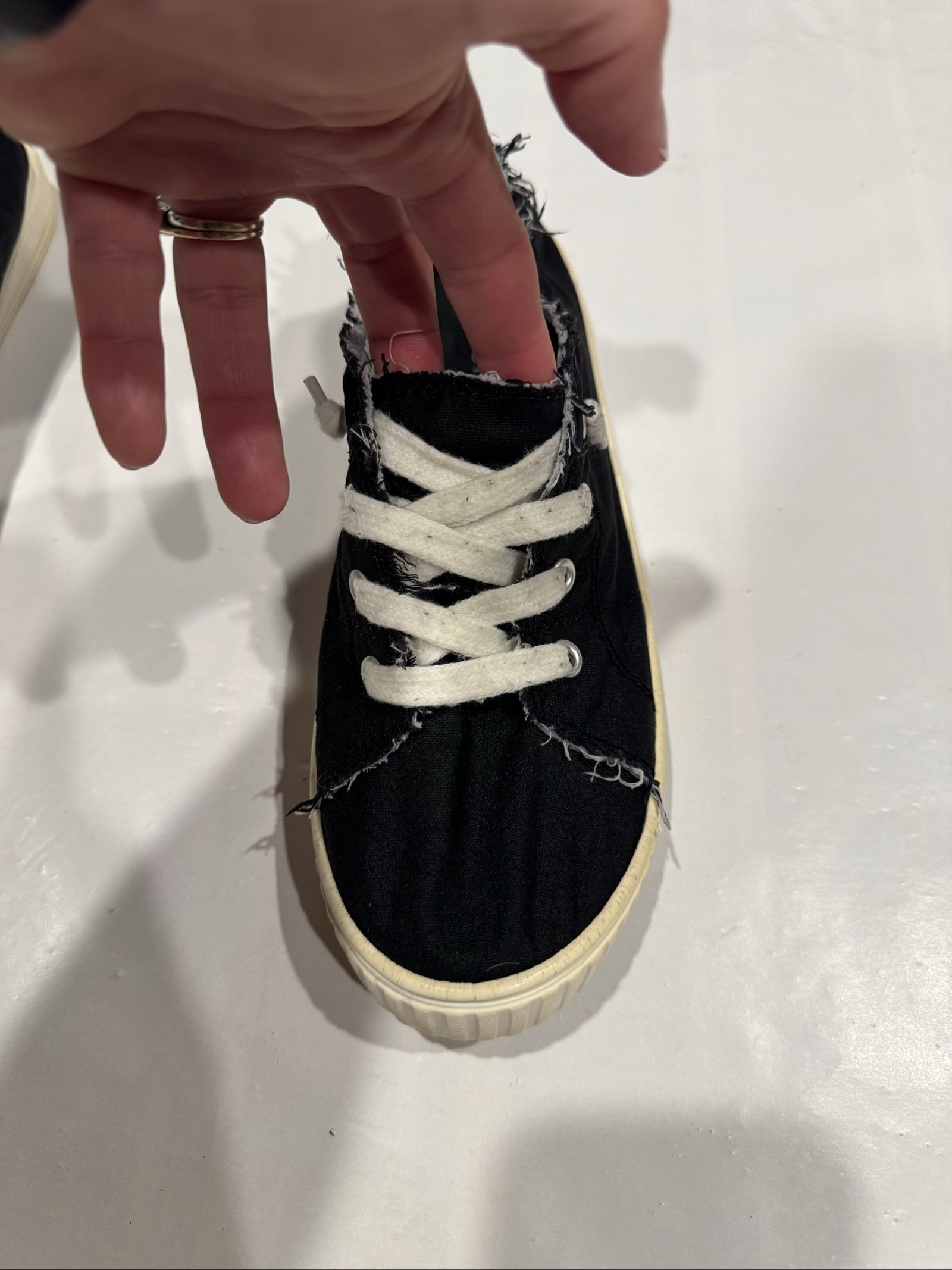 Women’s Madden Girl Low Top Lace-Up Sneakers – Black/White – Size 7 image 10