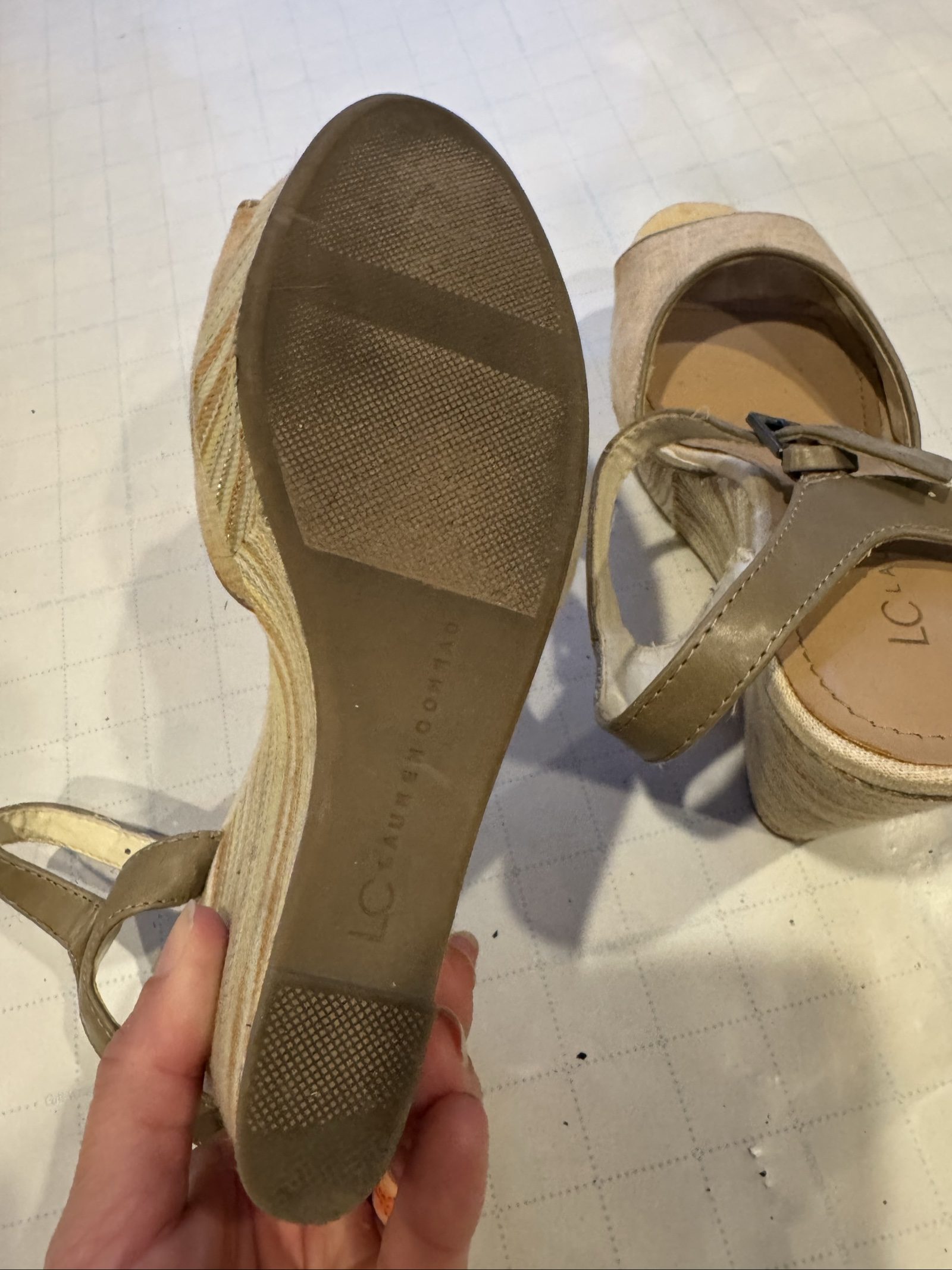 DRAFT READY Women’s Lauren Conrad Wedge Heel Sandal – Brown – Size 7 Med image 5