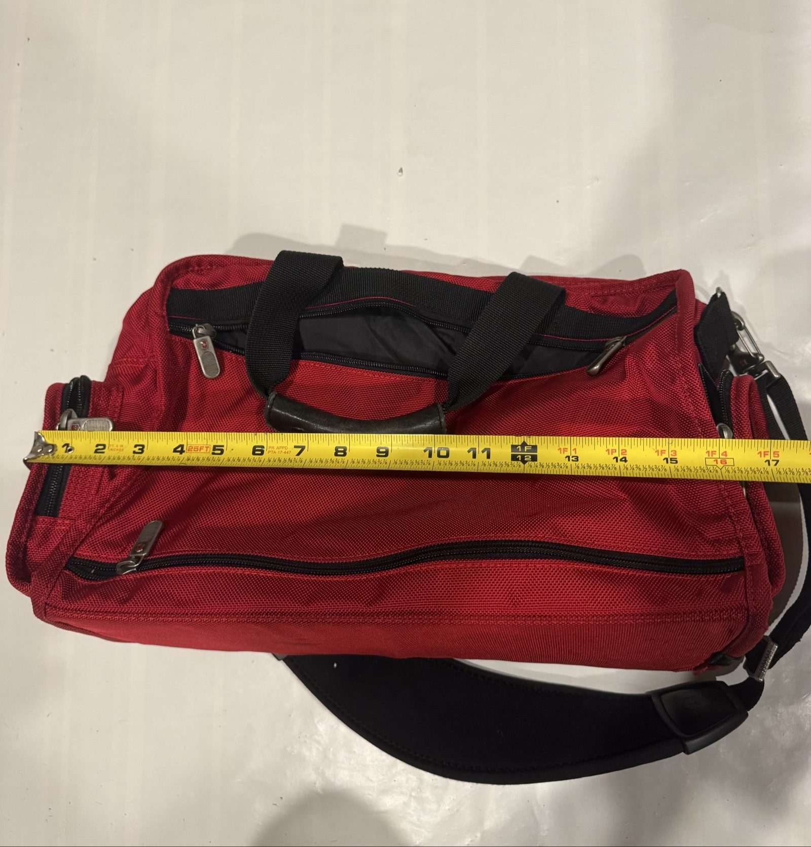 DRAFT READY Swiss Gear Brand Travel Bag – Red – 17x11 inches image 7