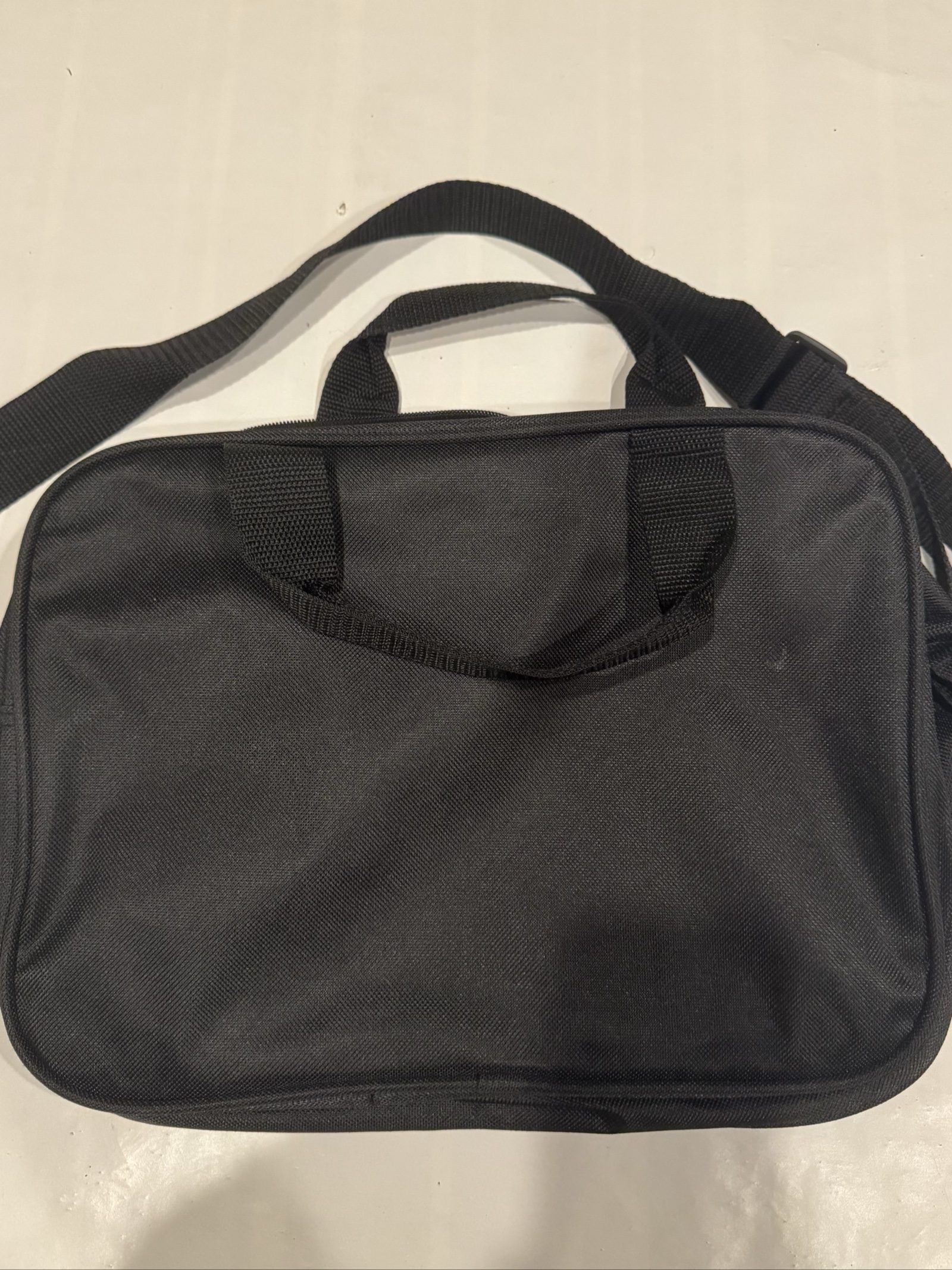 Chaps Brand Duffel/Laptop Bag – Red – 14x11 inches image 8