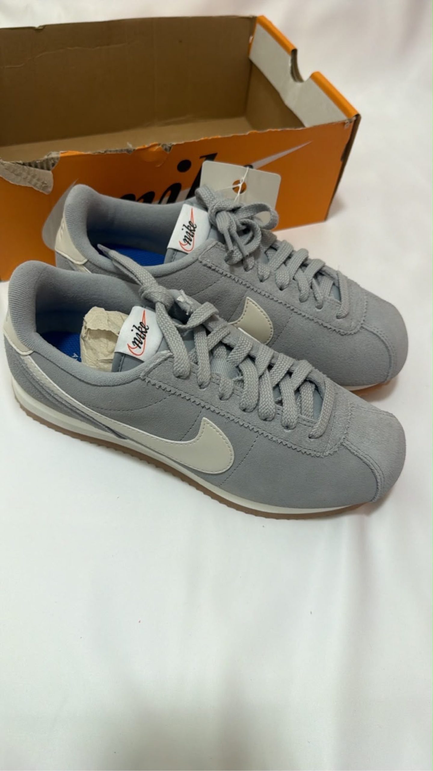 Nike Women's Sapphire & Saffron Pacific UK 9 Sneakers image 7