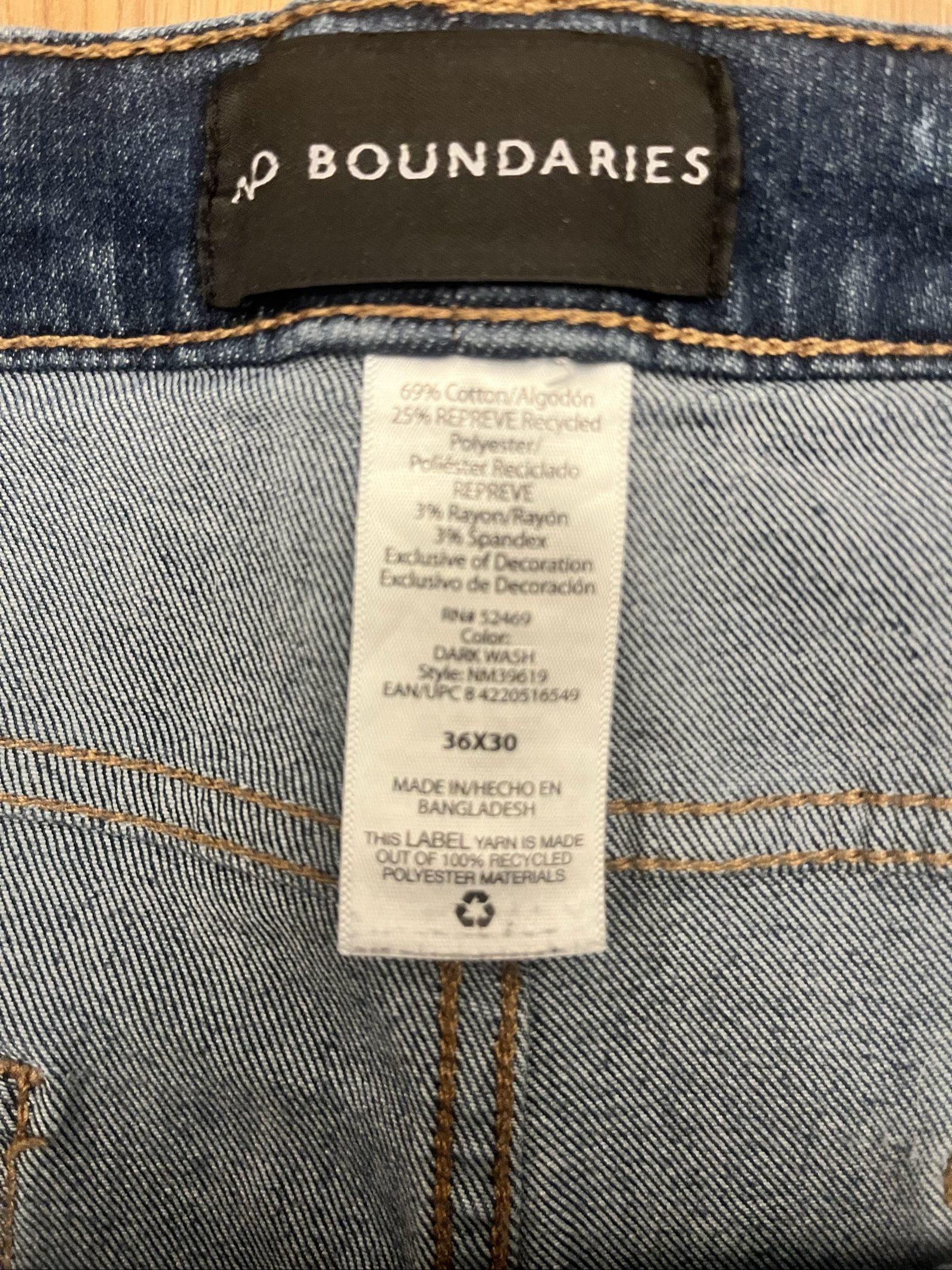 Boundaries Men's Blue Dark Wash Jeans 36x30 image 2