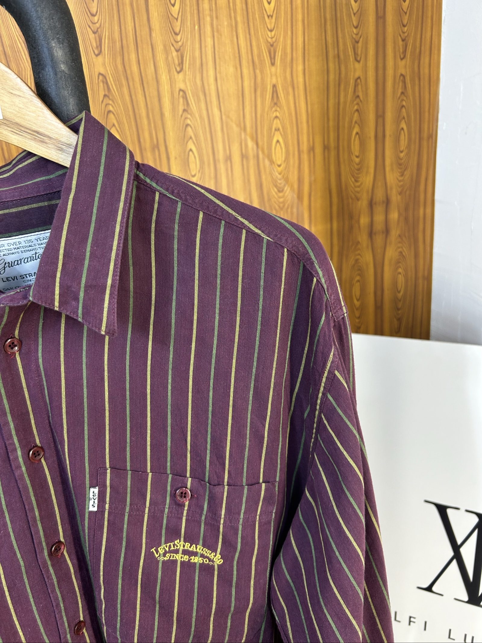 Levi's Men's Purple & Yellow Striped Shirt Large Cotton image 4