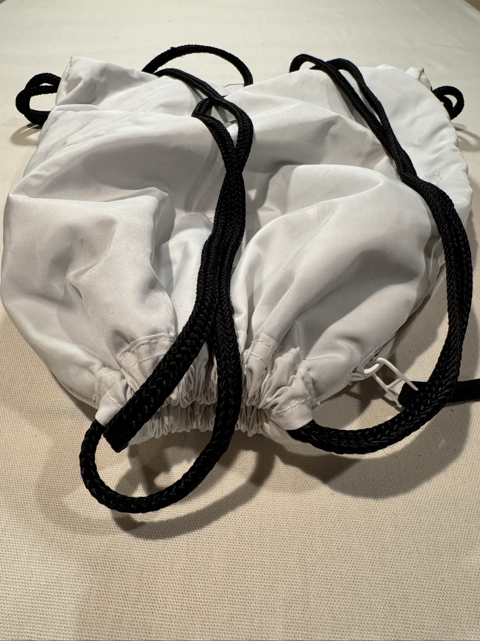 Adidas Trefoil Drawstring Gym Sack Backpack – White Black – 16 x 17 Inch image 7