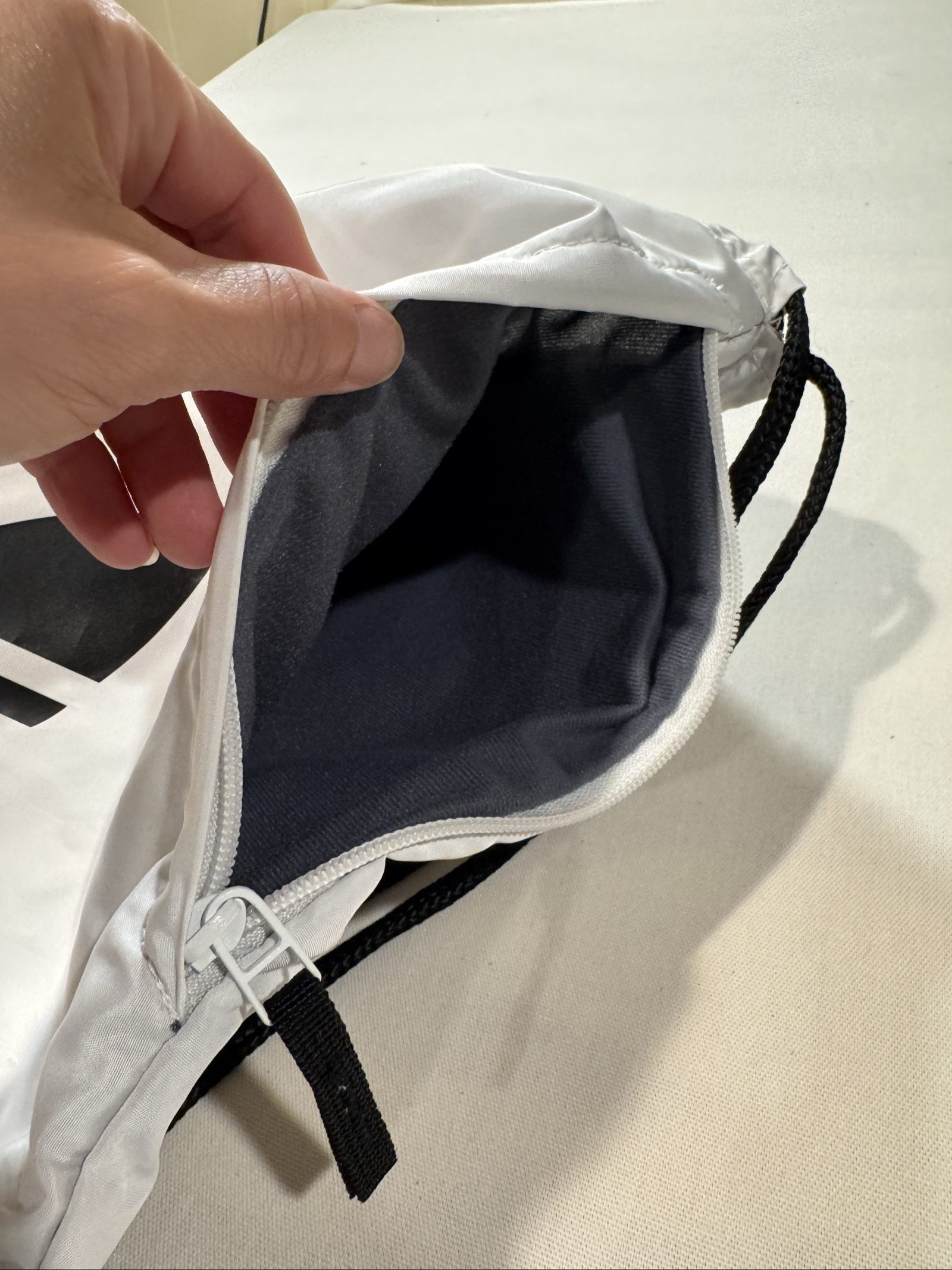 Adidas Trefoil Drawstring Gym Sack Backpack – White Black – 16 x 17 Inch image 10