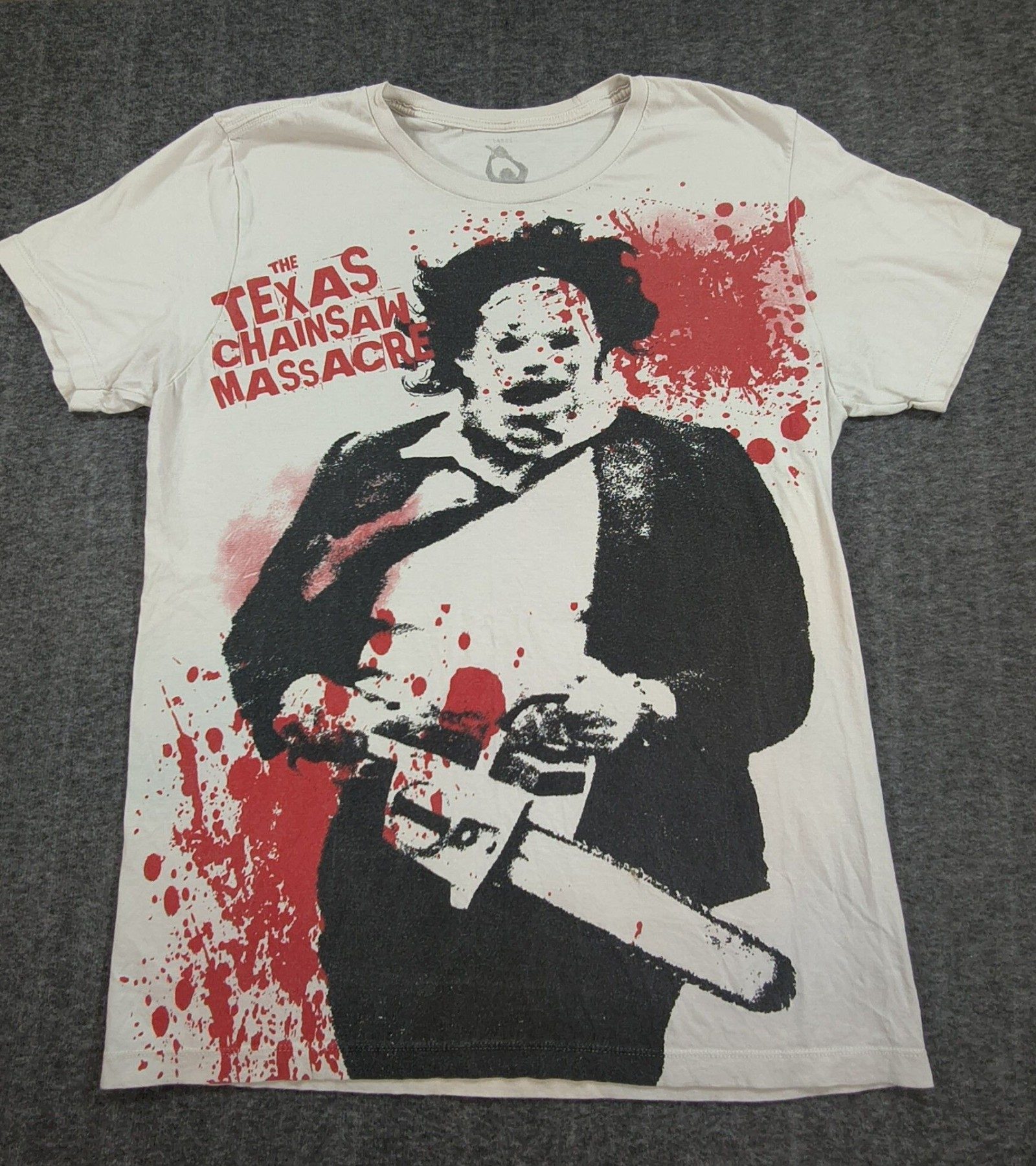 The Texas Chainsaw Massacre T-Shirt L Halloween Horror Vintage
