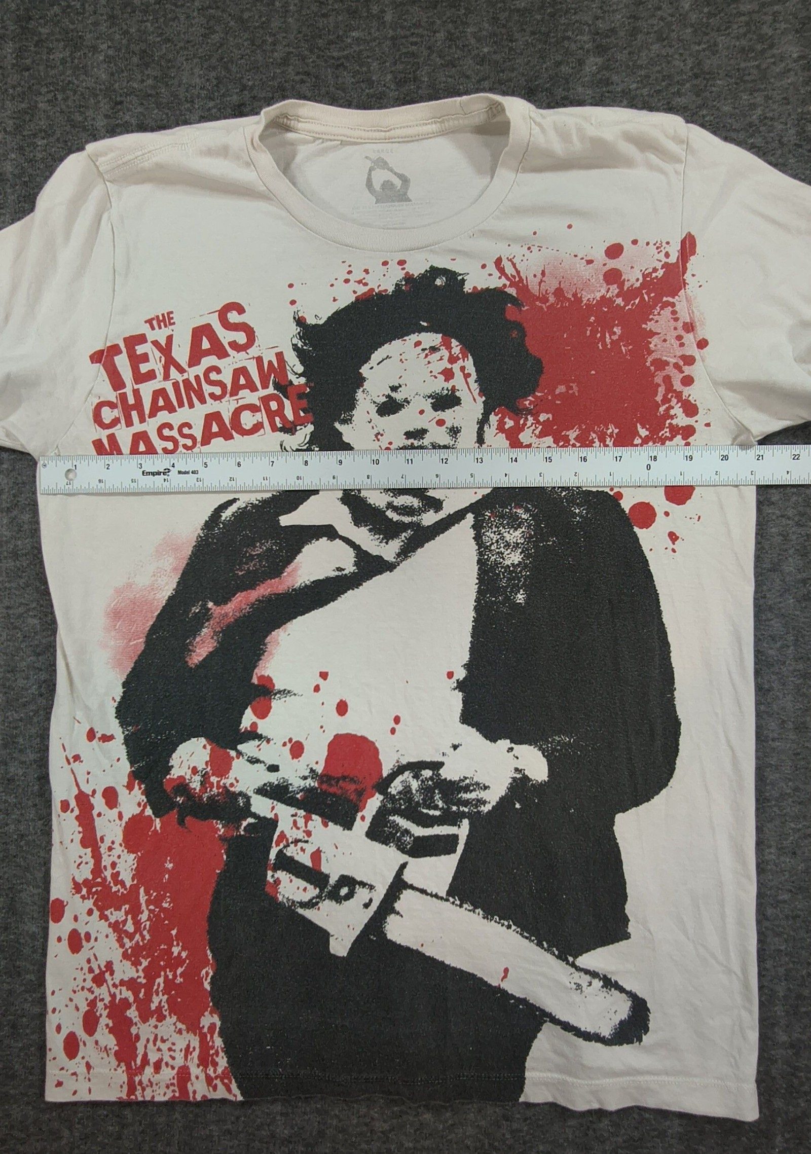 The Texas Chainsaw Massacre T-Shirt L Halloween Horror Vintage image 4