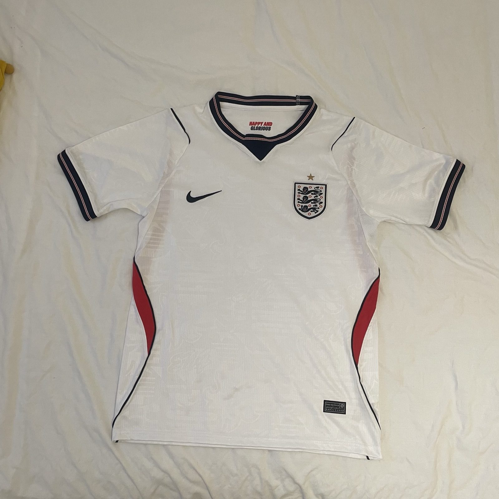 Nike Men's White England Football Shirt Medium Dri-FIT image 5