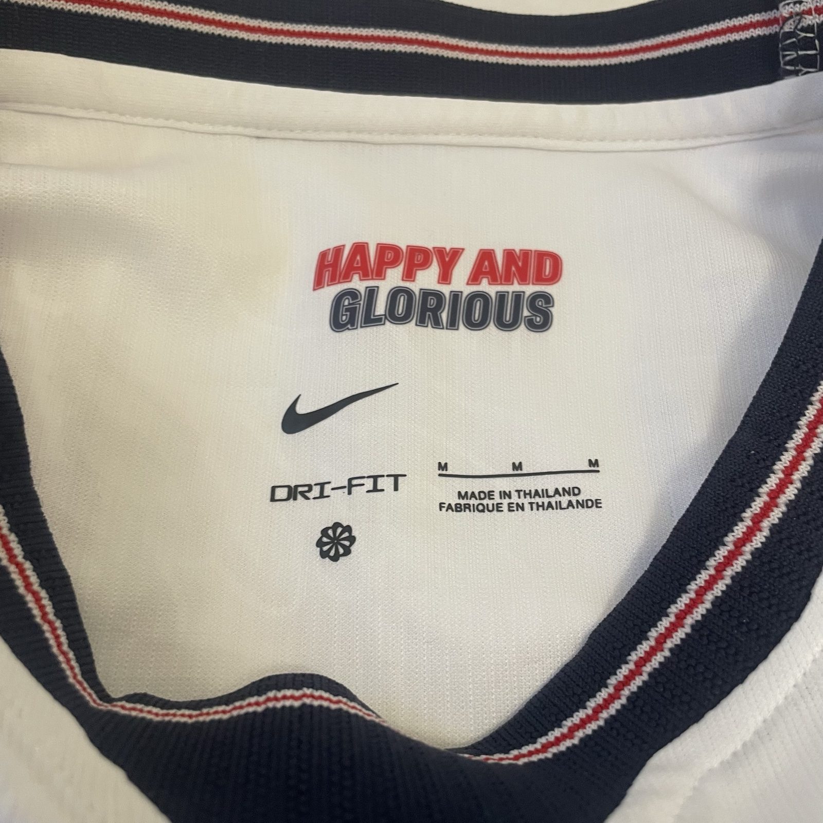 Nike Men's White England Football Shirt Medium Dri-FIT image 8
