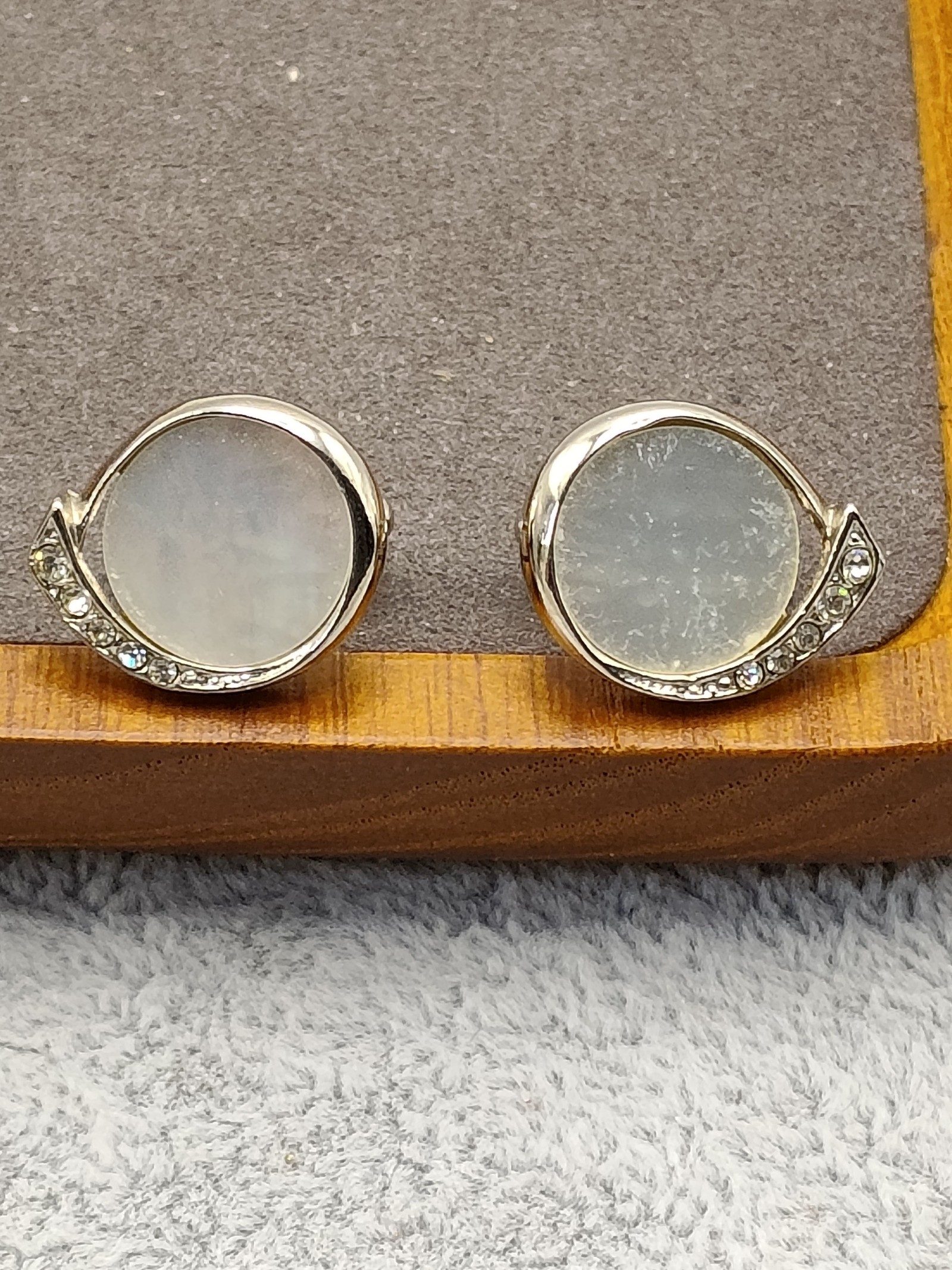 Silver Tone Clear & White Crystal Vintage cufflinks image 3