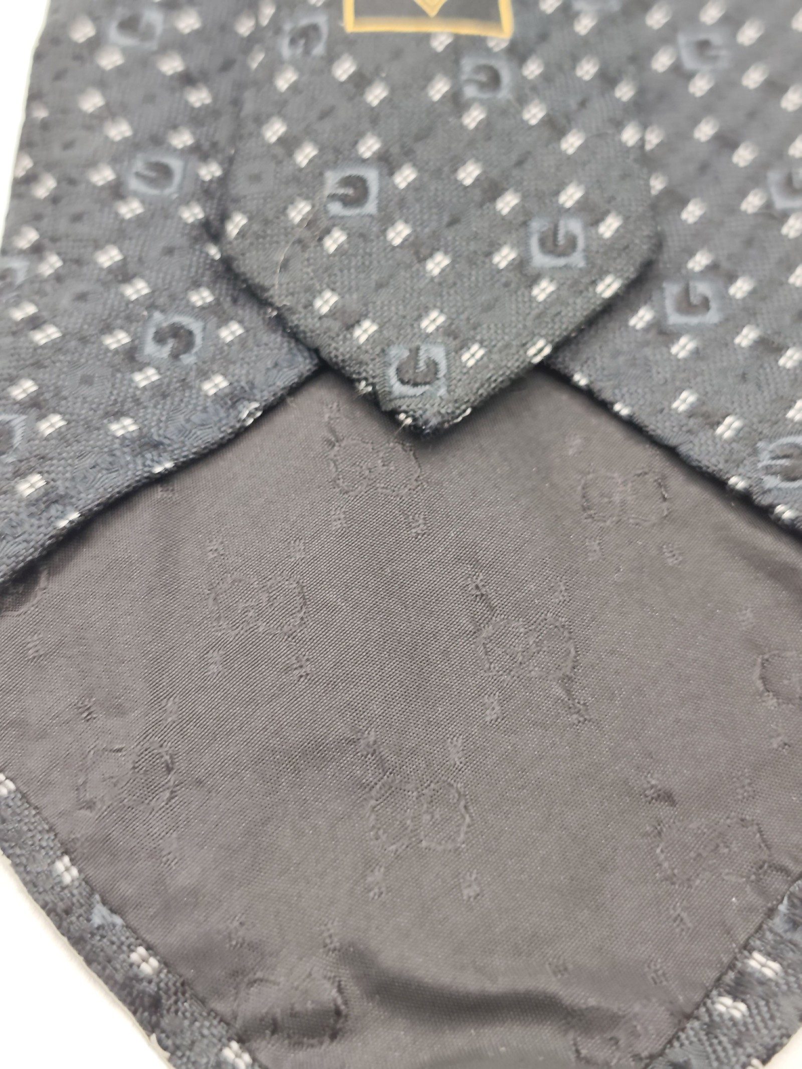 Gucci Black & Grey Silk Men's Tie please read as has a damage image 4
