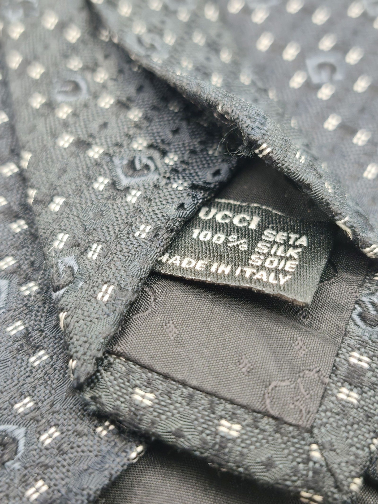 Gucci Black & Grey Silk Men's Tie please read as has a damage image 5