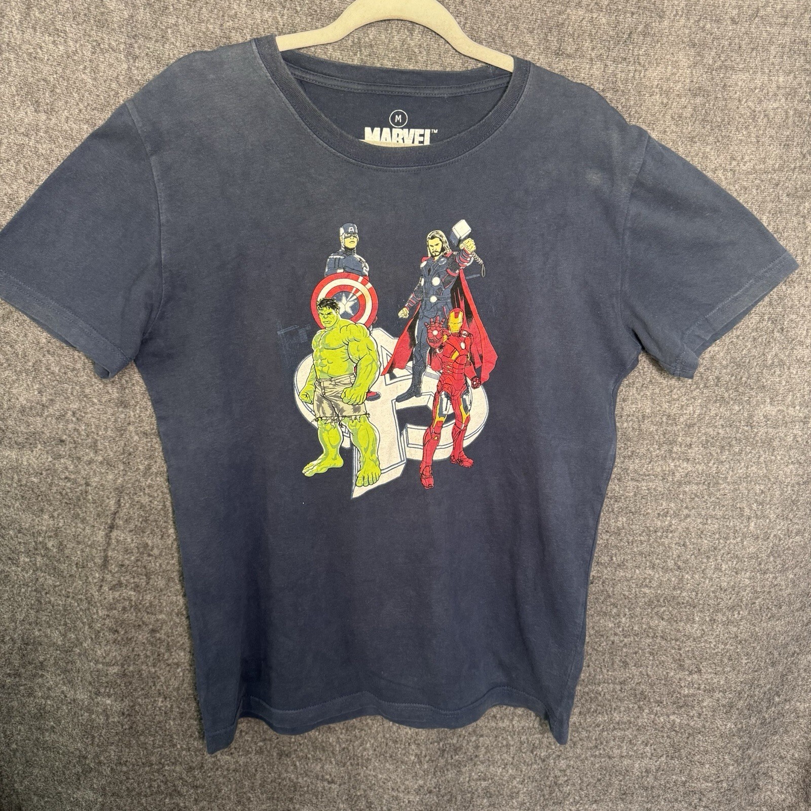 Marvel Avengers Graphic T-Shirt Navy M Captain America Thor Iron Man Hulk 2014