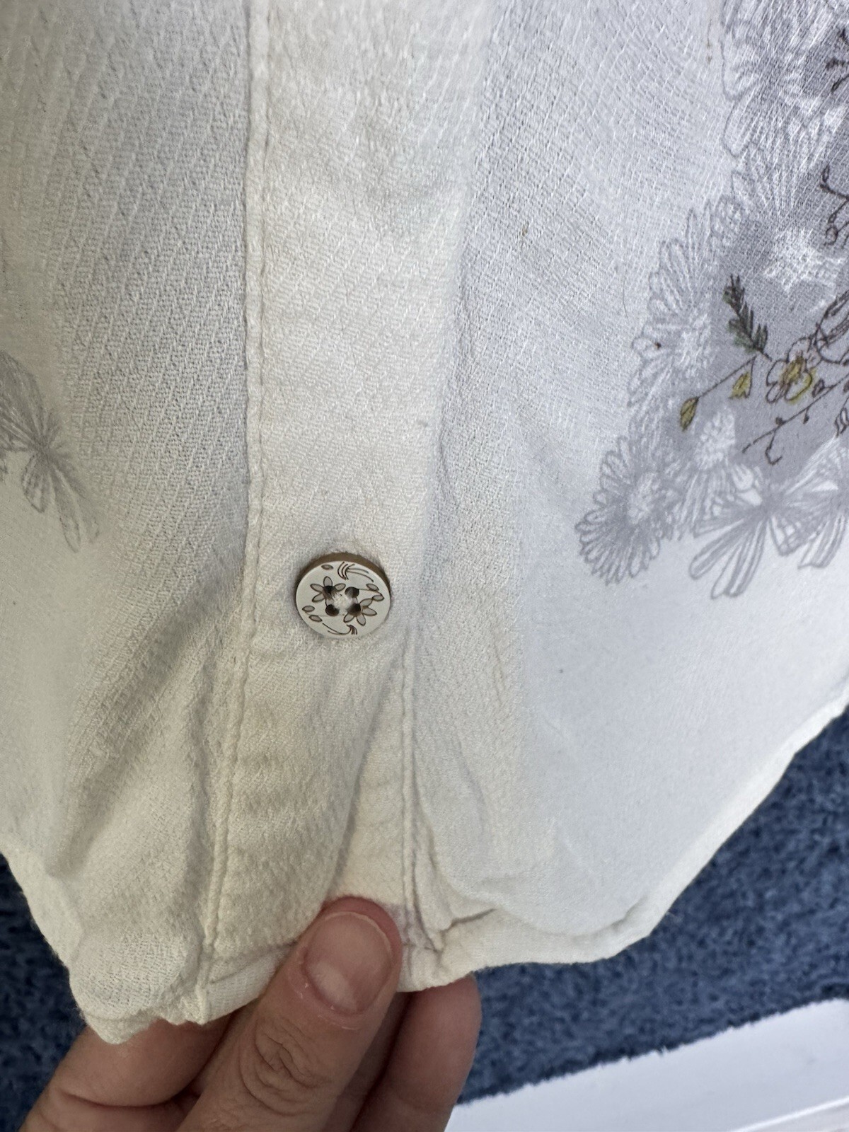 White Stuff Size 10 Floral Hummingbird Blouse White Peter Pan Collar Viscose image 9