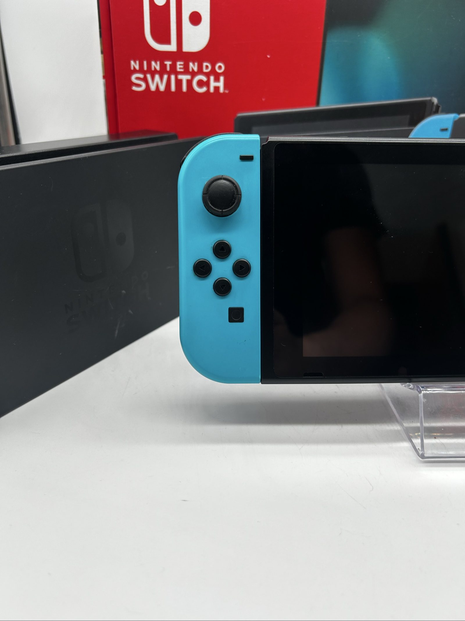 Nintendo Switch V2 Blu/Rossa + Scatola + Accessori Originali – Eccellenti image 3
