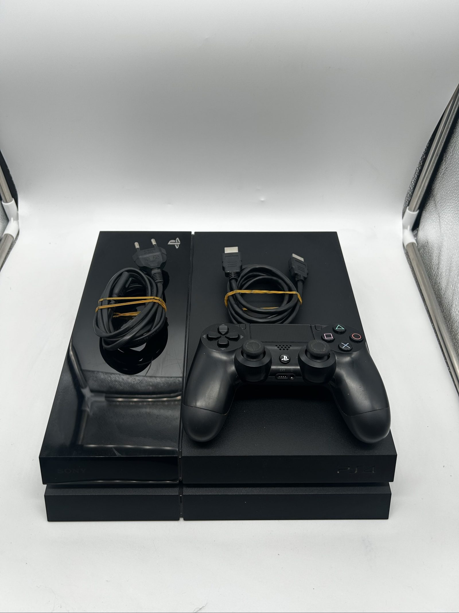 PS4 500GB Firmware 12.50 + Controller Originale + Cavi – Sigilli Originali
