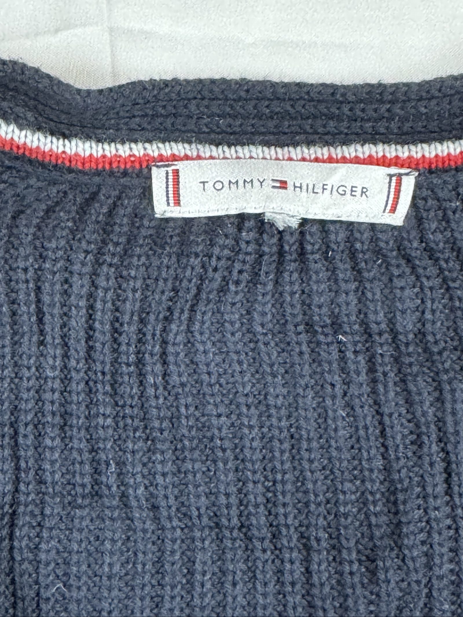 Tommy Hilfiger vintage Navy Blue Women's V-Neck Knit Sweater Medium image 2