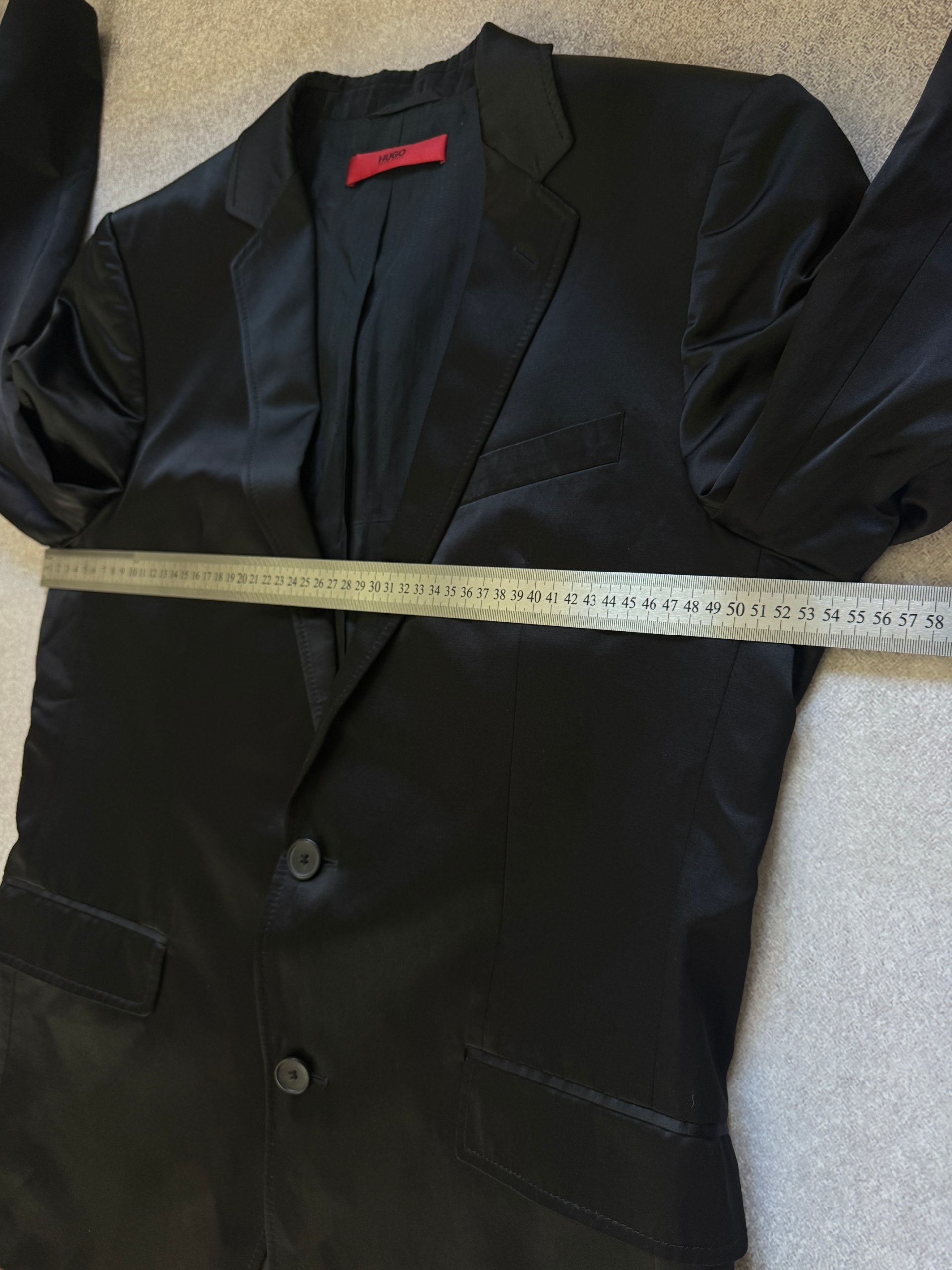 Men`s Hugo Boss Black Satin Shiny Suit Slim Fit Size 50 / 40R / M-L image 4