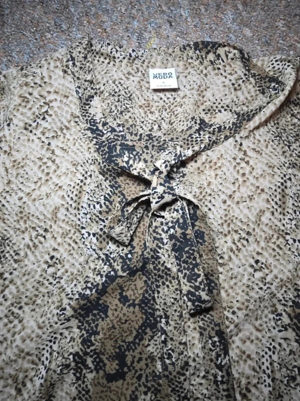 Vero Moda Snake Print Chiffon Tie Neck Shirt Blouse – Size M – Lightweight Smart image 6