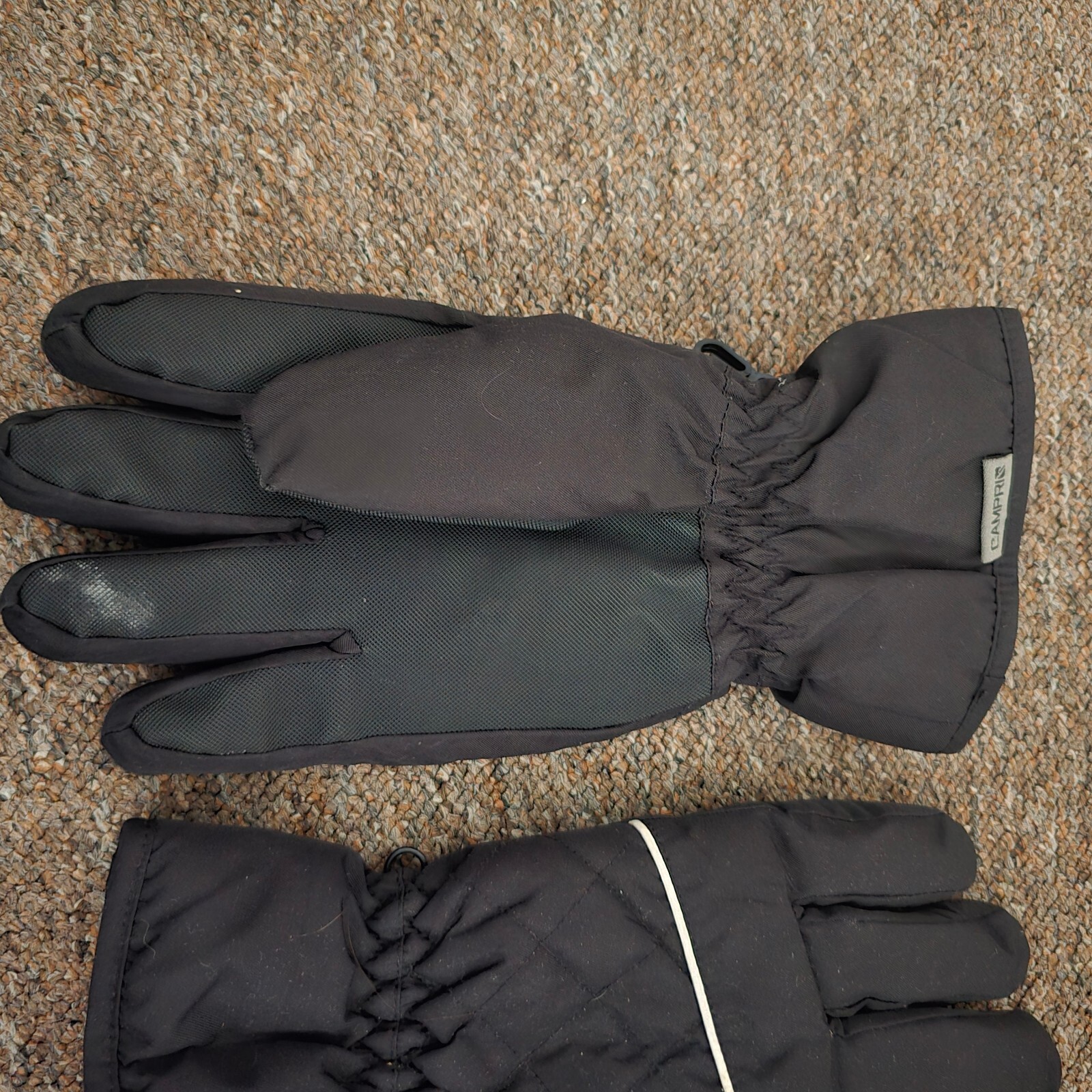 Campri black ski gloves image 4