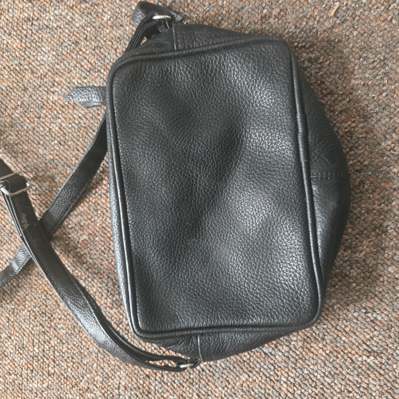 Bag image 3