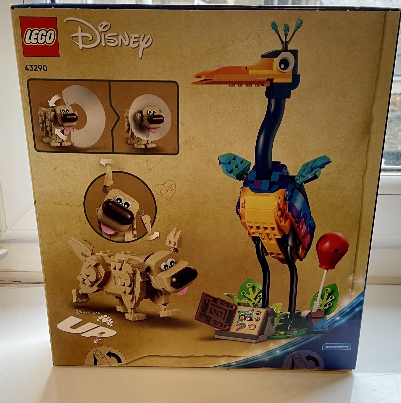 LEGO Disney Pixar Kevin & Dug Set 628pcs Ages 9+ image 3