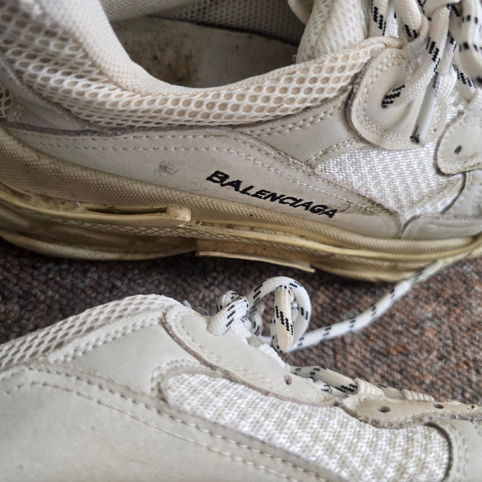 Balenciaga Triple S White Chunky Sneakers Size 43, Mens Designer Trainer image 3