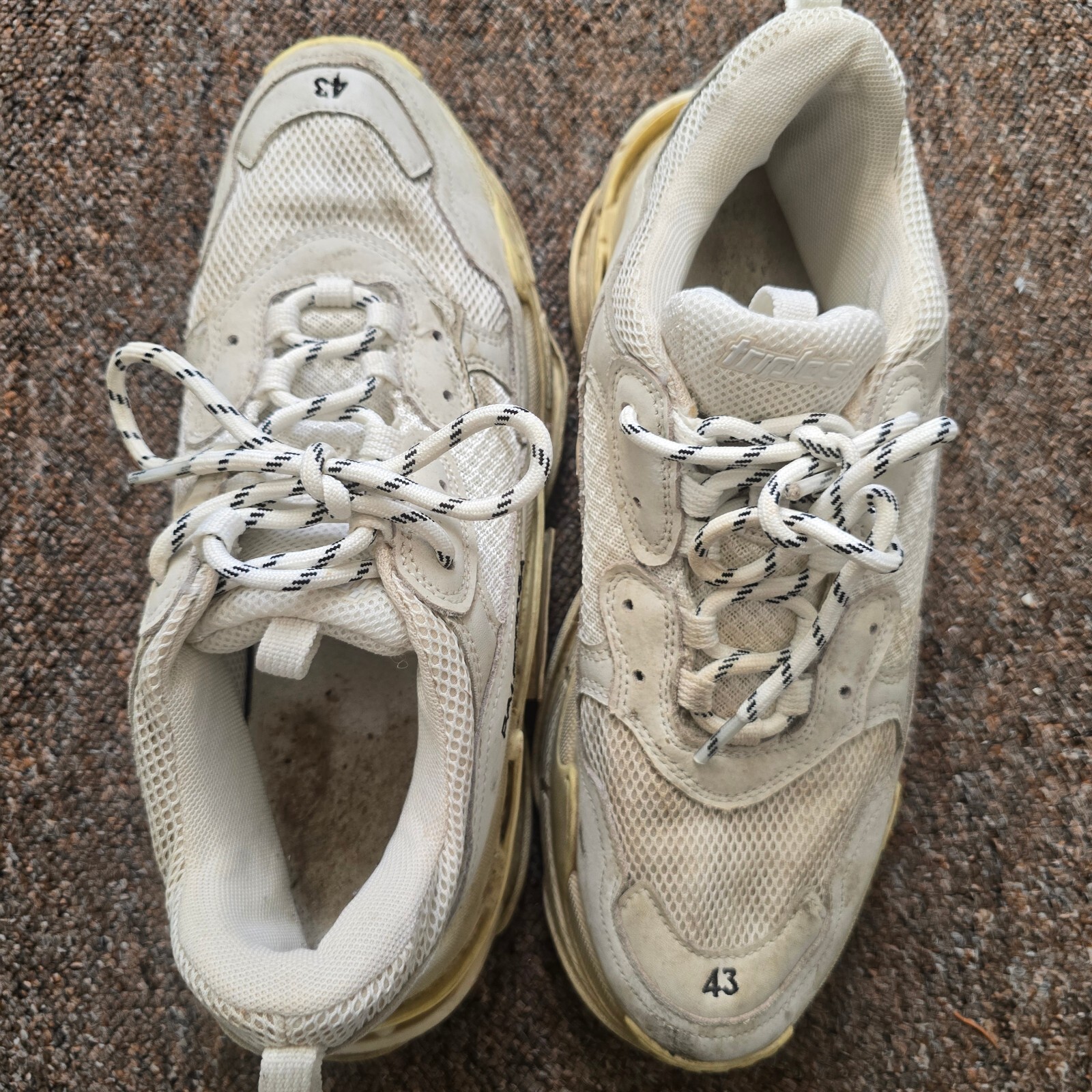 Balenciaga Triple S White Chunky Sneakers Size 43, Mens Designer Trainer image 4