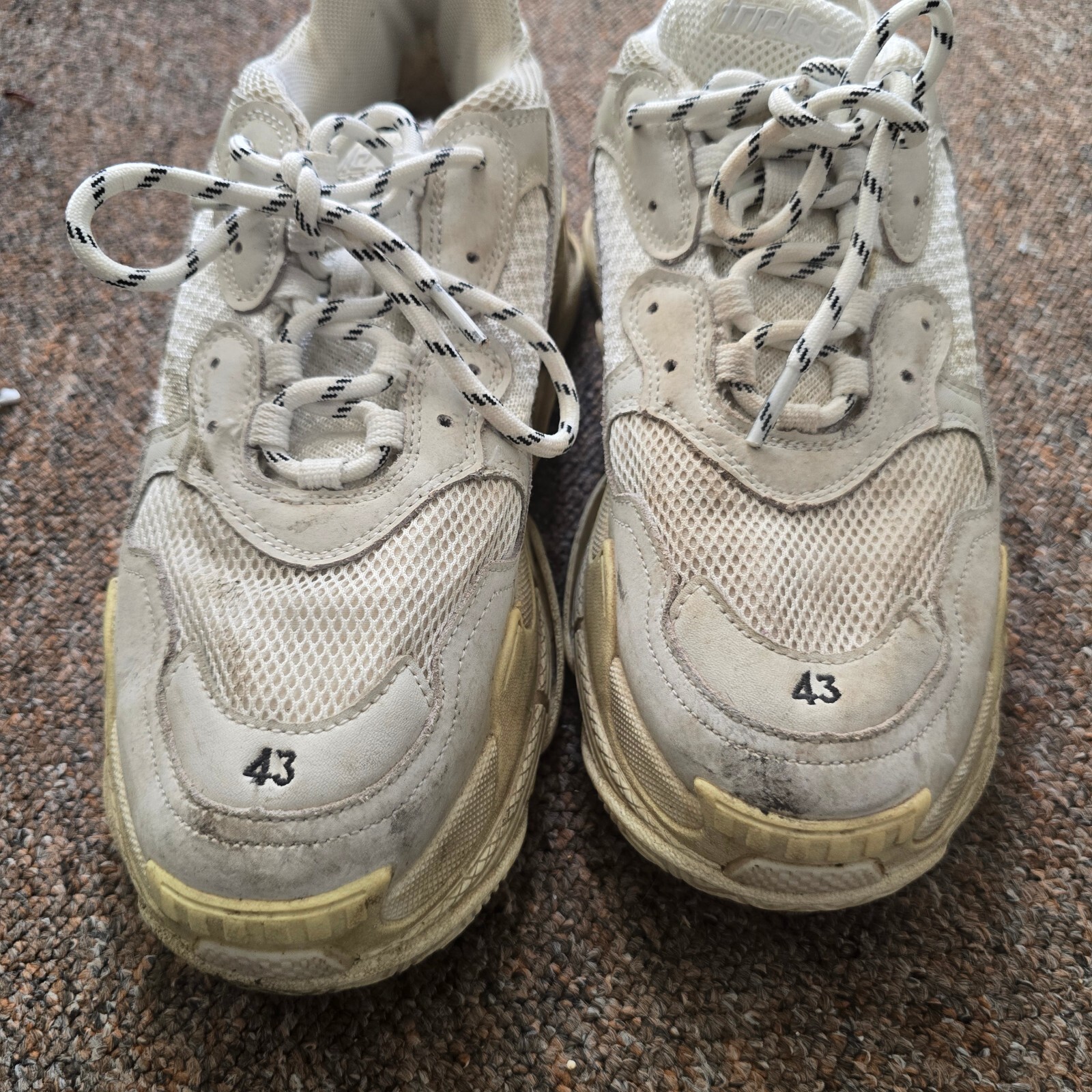 Balenciaga Triple S White Chunky Sneakers Size 43, Mens Designer Trainer image 7