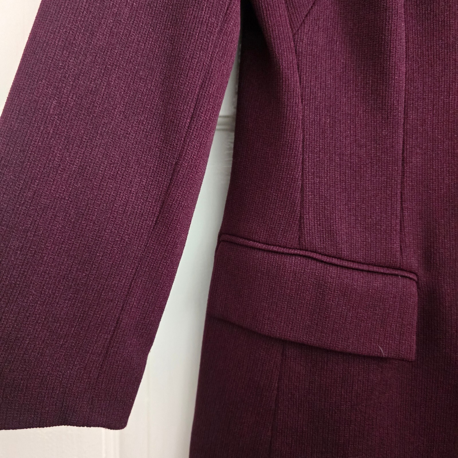 Kaliko Burgundy Blazer Jacket, single breasted, longer length, textured, size 8 image 9