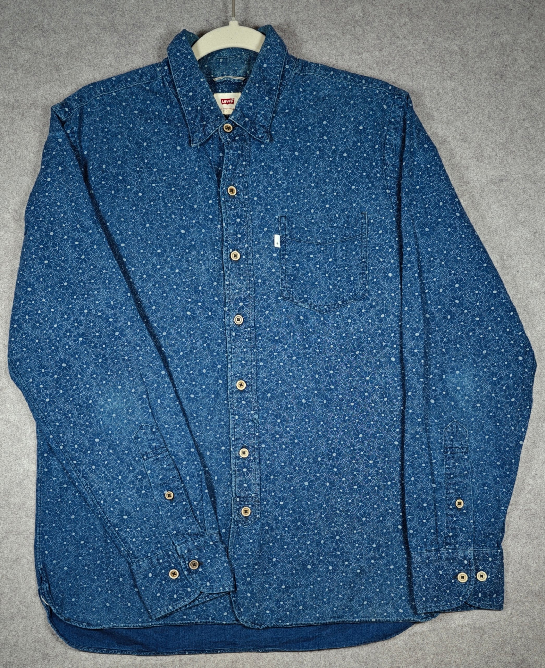 Levi's Men's Blue Printed Denim Shirt Medium