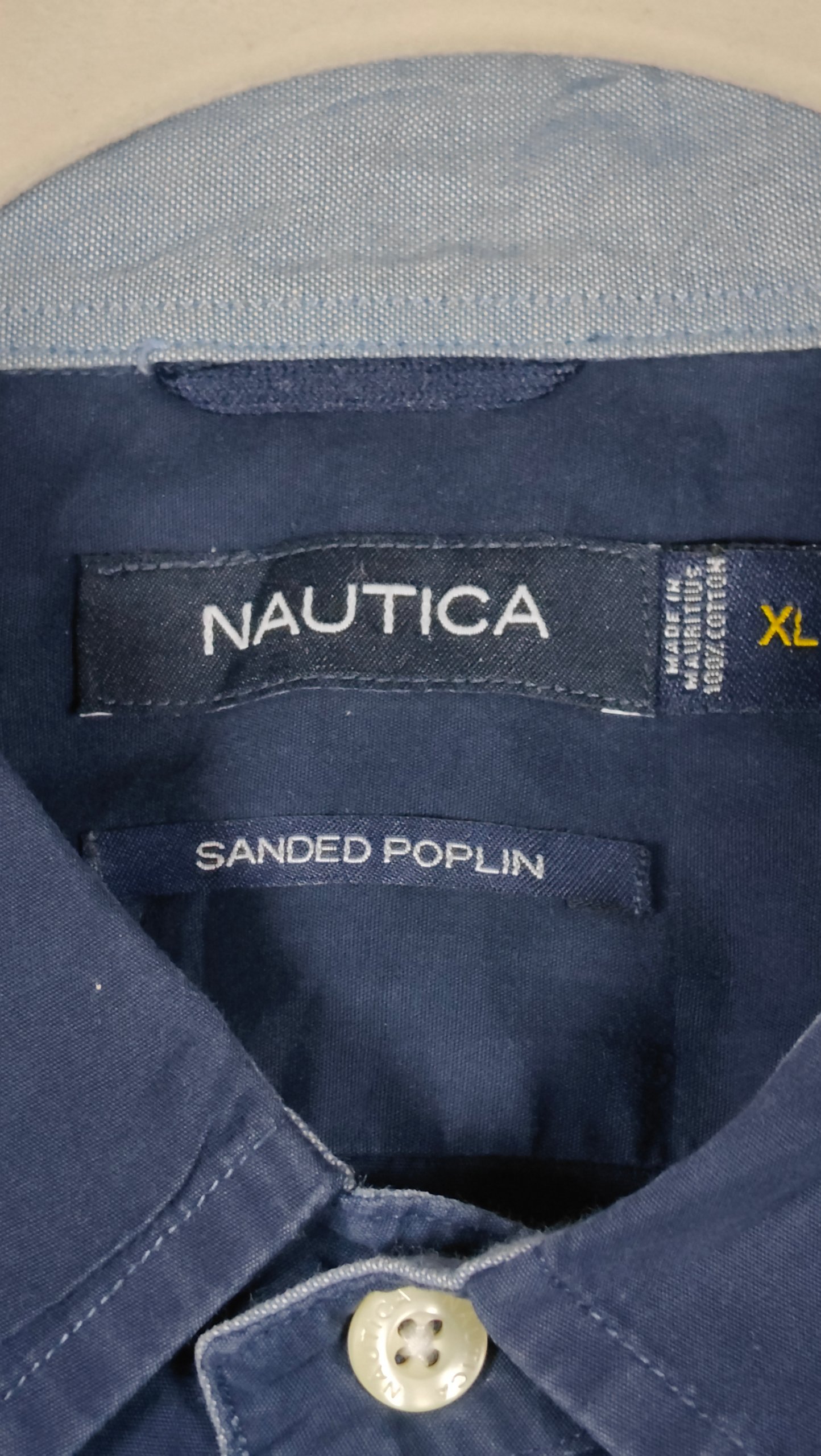 Nautica Men's Navy Sanded Poplin Shirt XL image 4