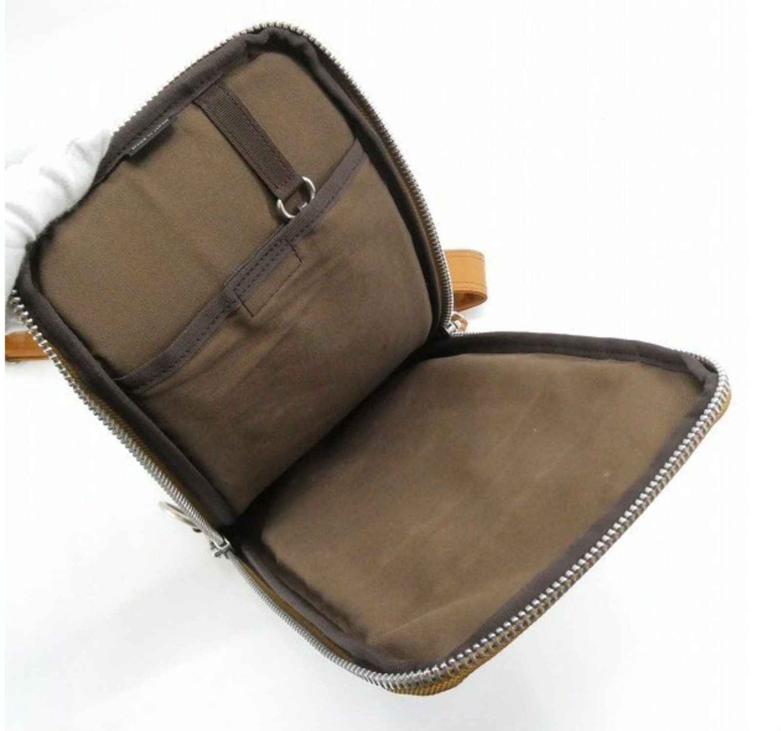 Porter Yoshida & Co. Camel Brown Leather Sling Shoulder Bag Unisex image 4