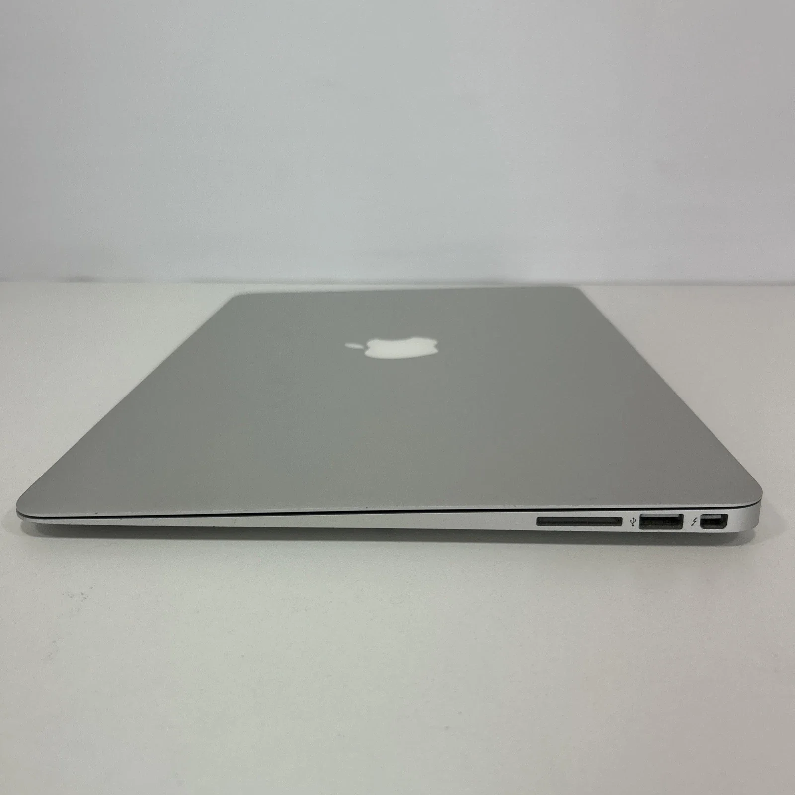 Apple MacBook Air Silver Laptop image 10