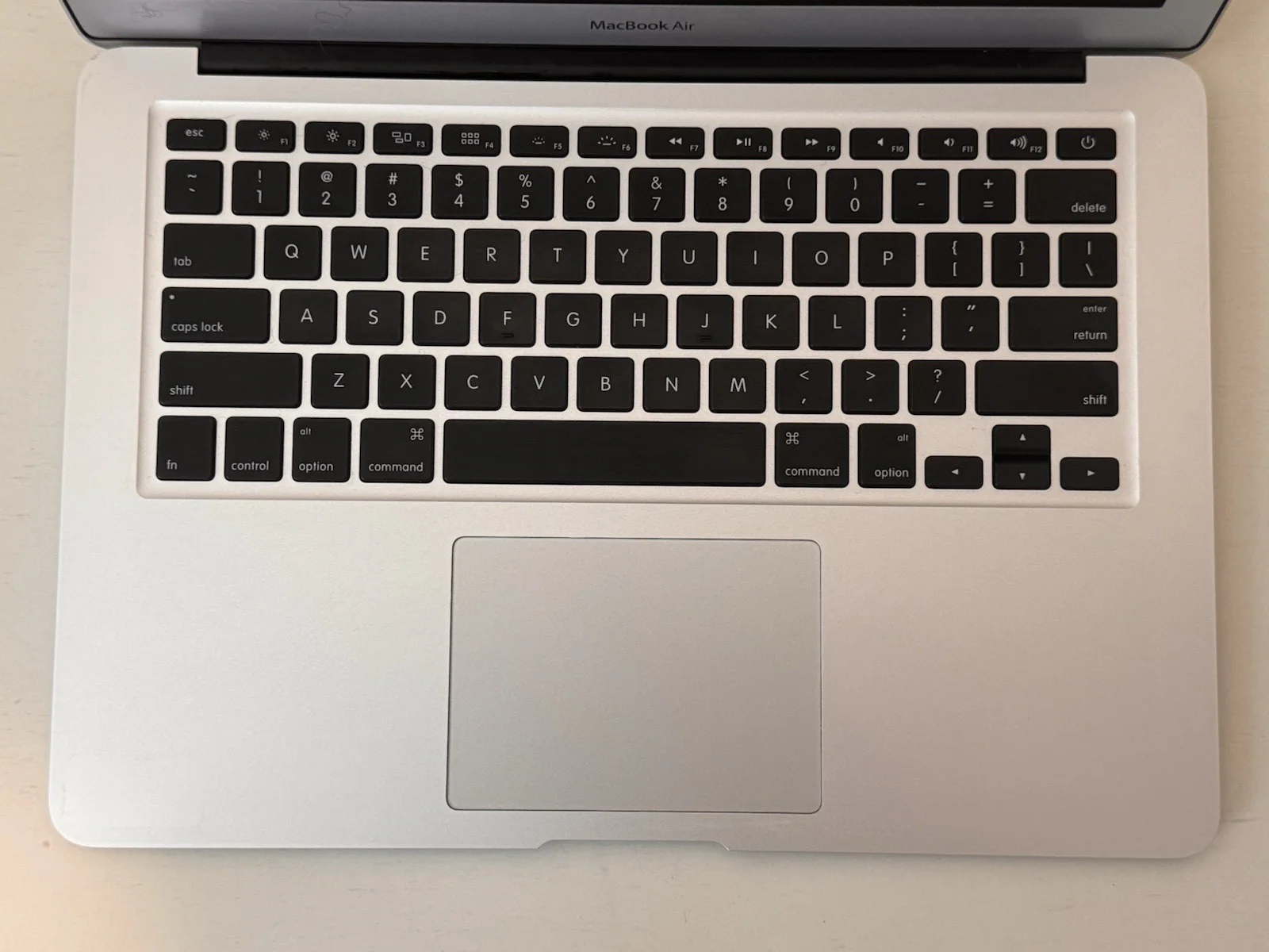 Apple MacBook Air Silver Laptop 13.3 inch image 7