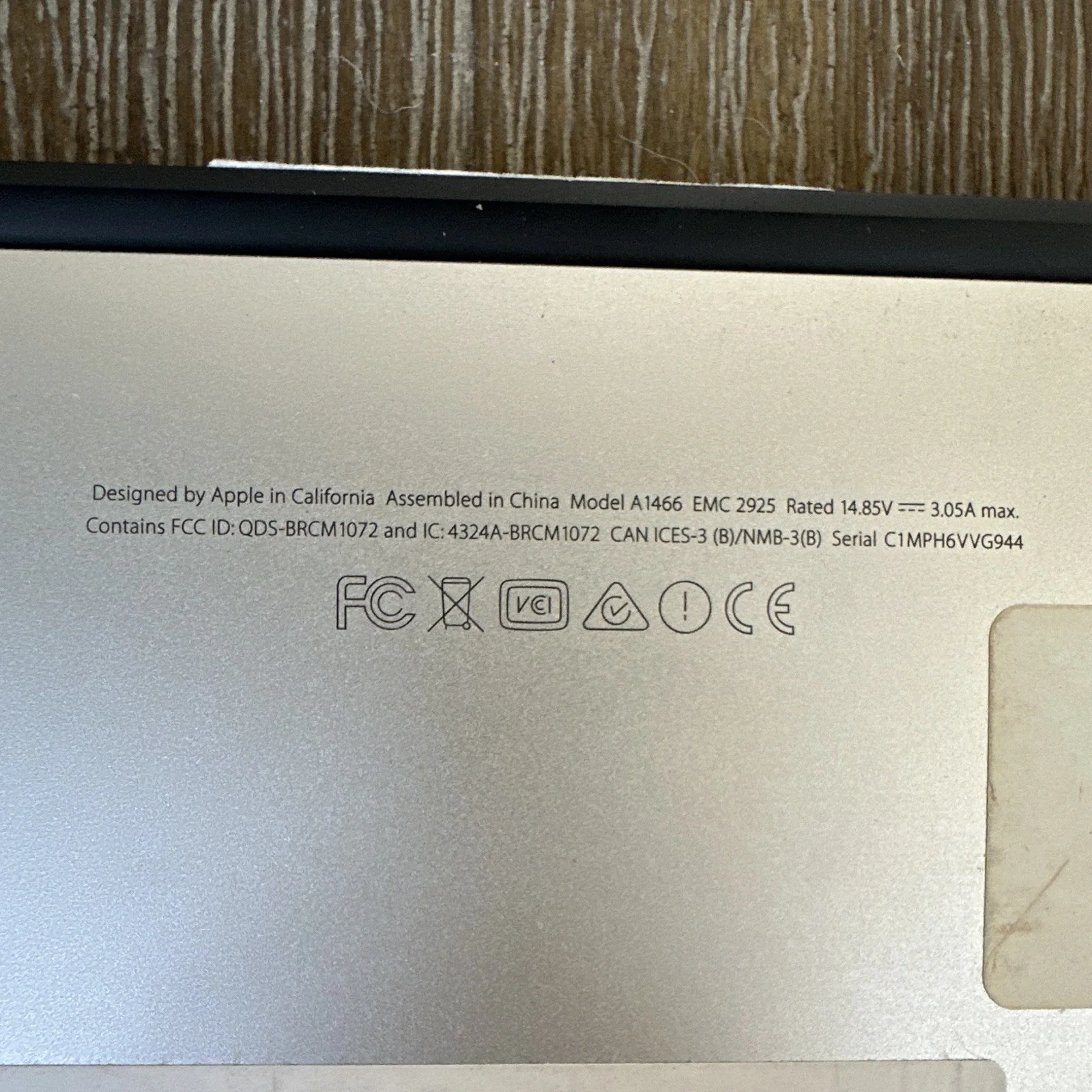 Apple MacBook Air Silver Laptop Model A1466 image 3
