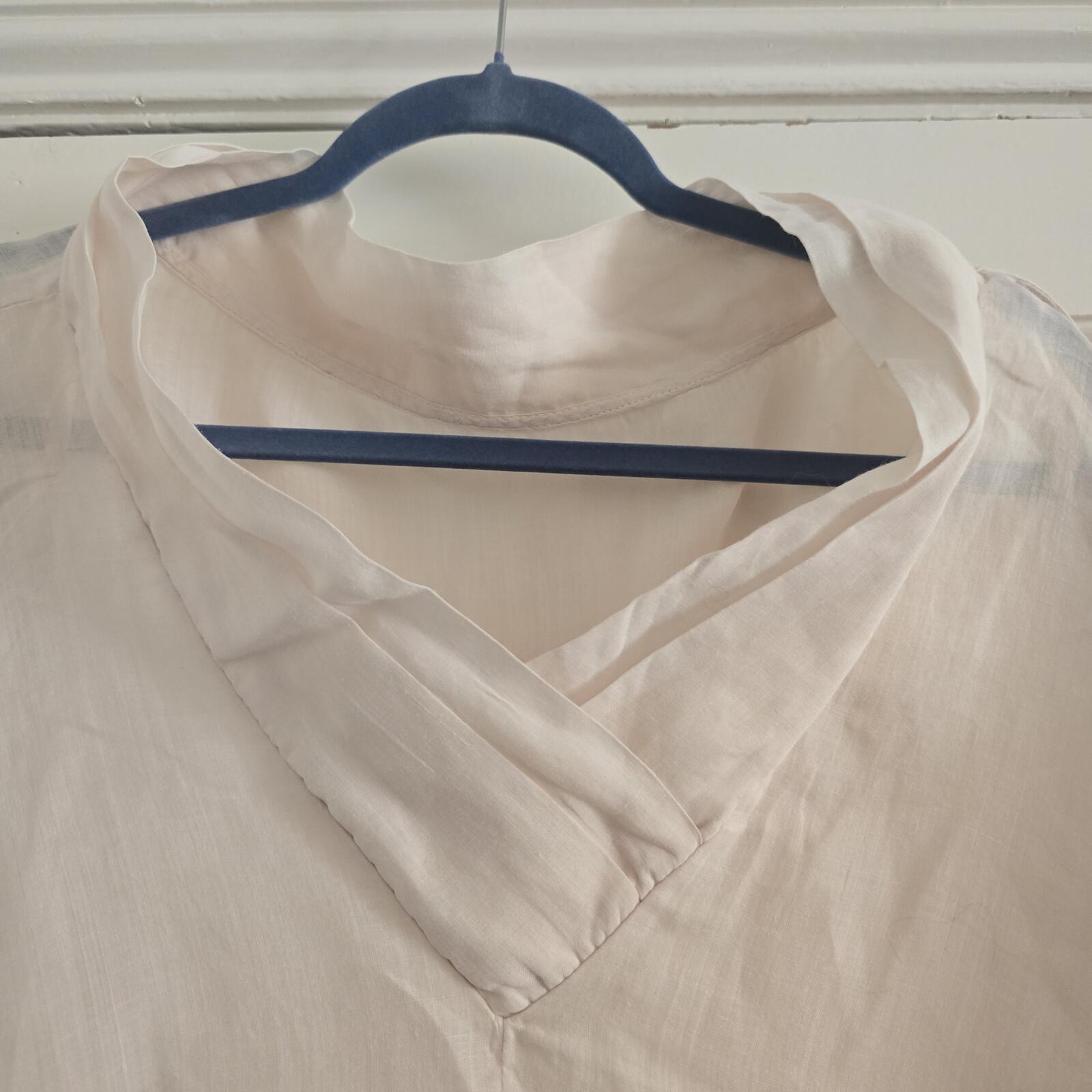 Lightweight Cream V-Neck Blouse with Short Sleeves image 2