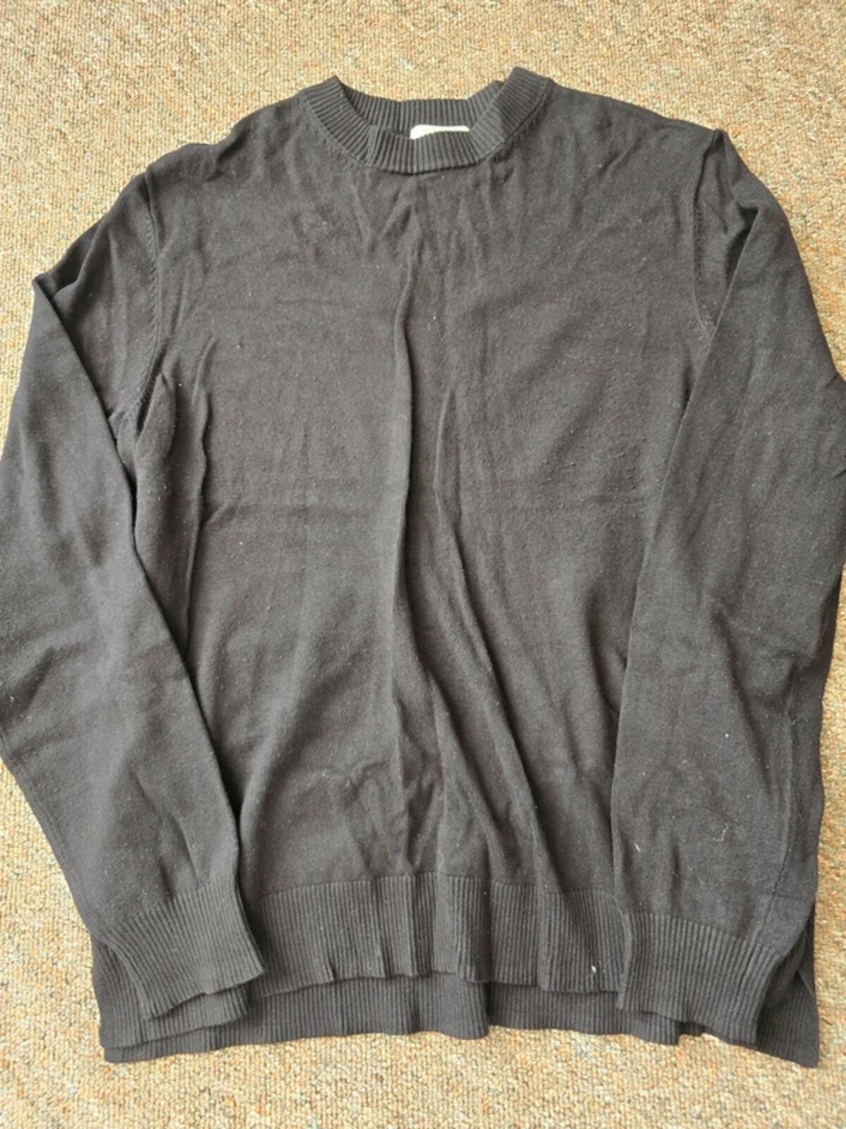 H&m Ladies black basics long sleeve knit jumper, size L image 3