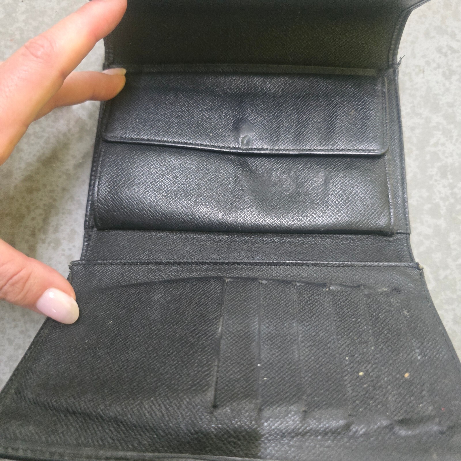 Louis Vuitton Black Epi Leather Long Wallet, Unisex, Designer, Luxury image 5