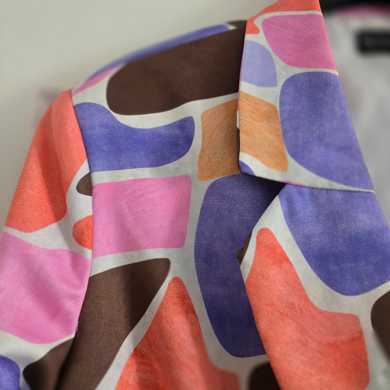 PrettyLittleThing Multicolour Abstract Print Blazer UK 14, oversized, retro image 7