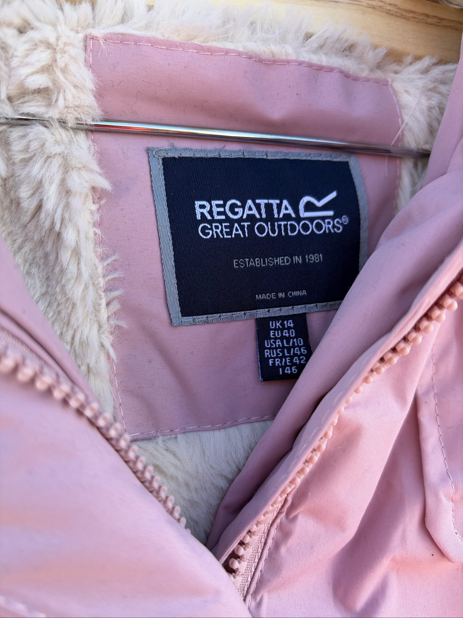 Regatta Women's Pink faux Fur-Lined Waterproof Jacket UK 14 image 2