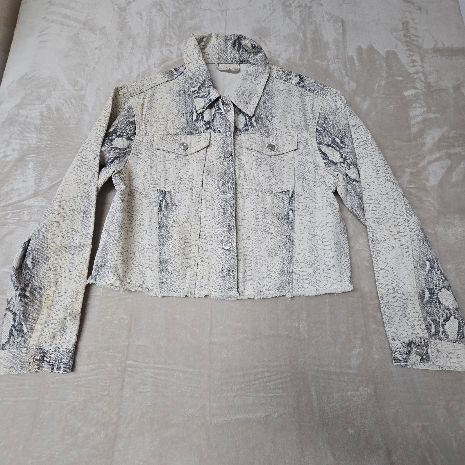 Snakeskin Print Cropped Denim Jacket Raw Hem S, oversized, boxy, blogger, y2k