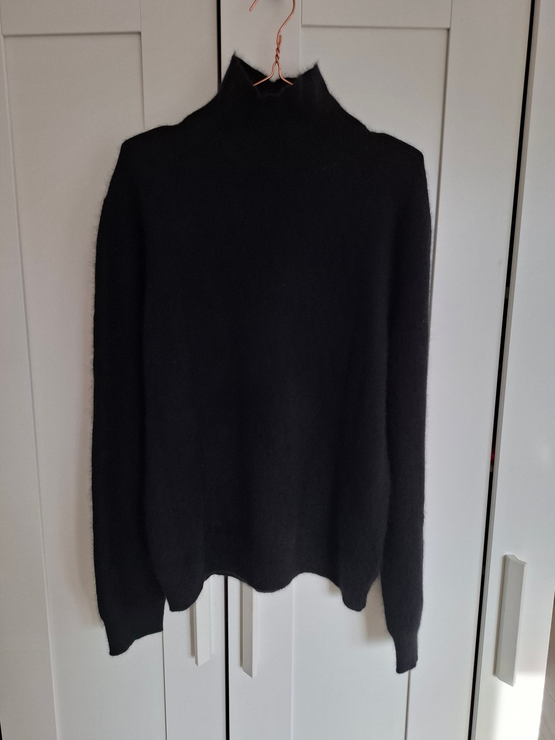 New Majestic Filatures Black Turtleneck Sweater Size L image 7