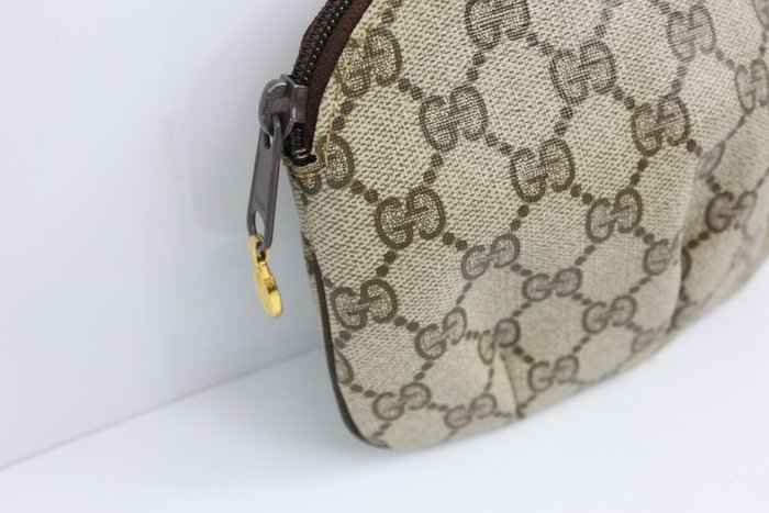 Gucci Cosmetic Pouch image 4