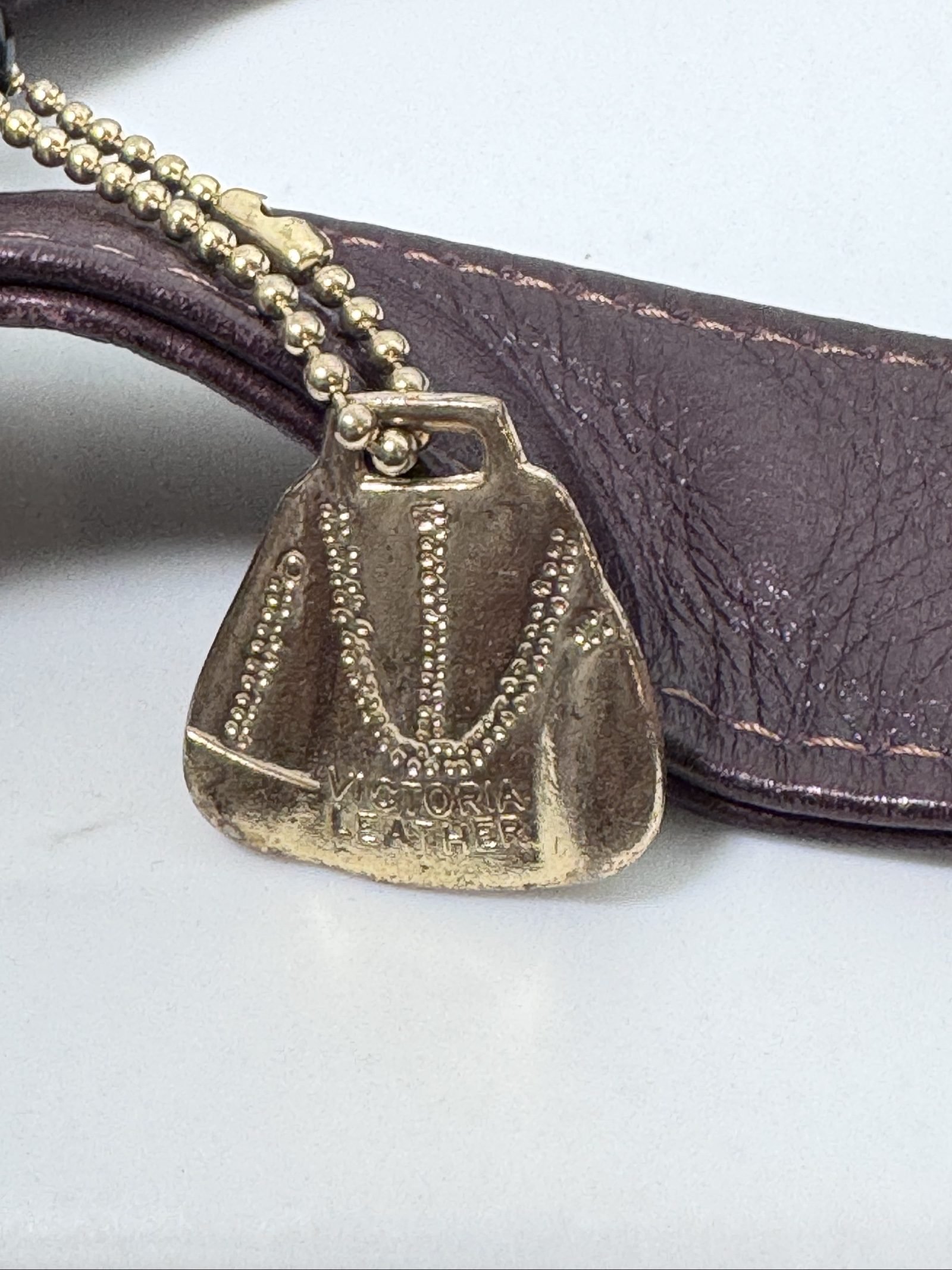 Victoria Leather Brown Pebbled Leather Shoulder Bag image 7