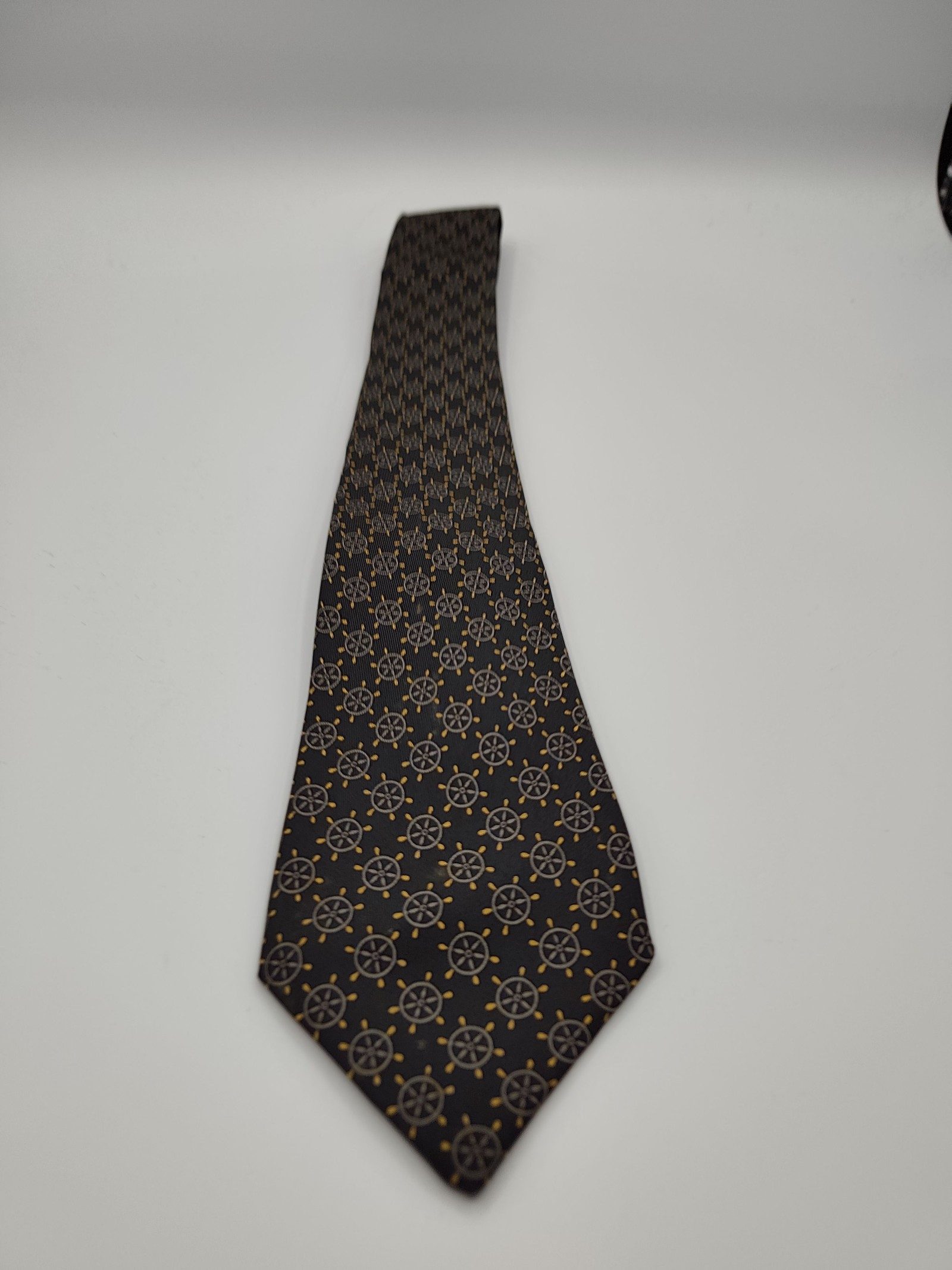 Hermes Black & Yellow Silk Patterned Tie image 5